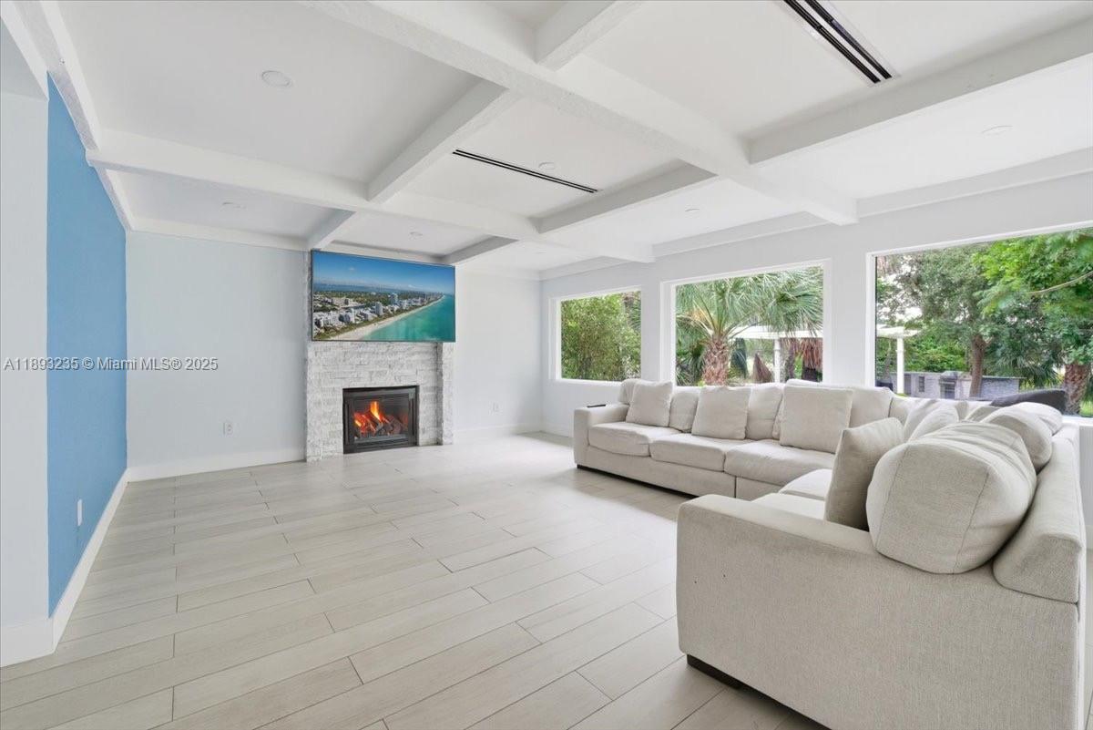 1225 Fruitland Ave Marco Island, FL 34145