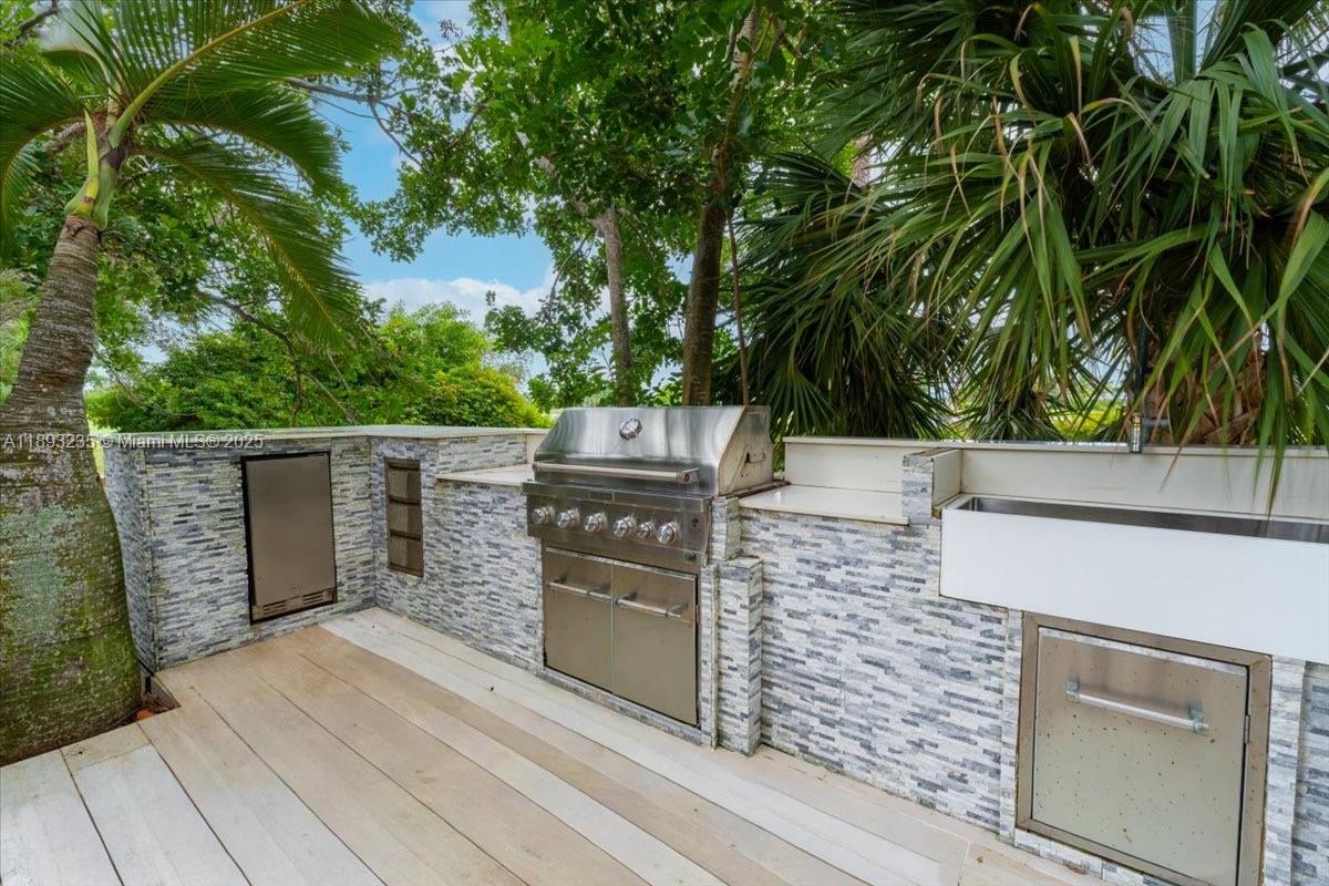 1225 Fruitland Ave Marco Island, FL 34145