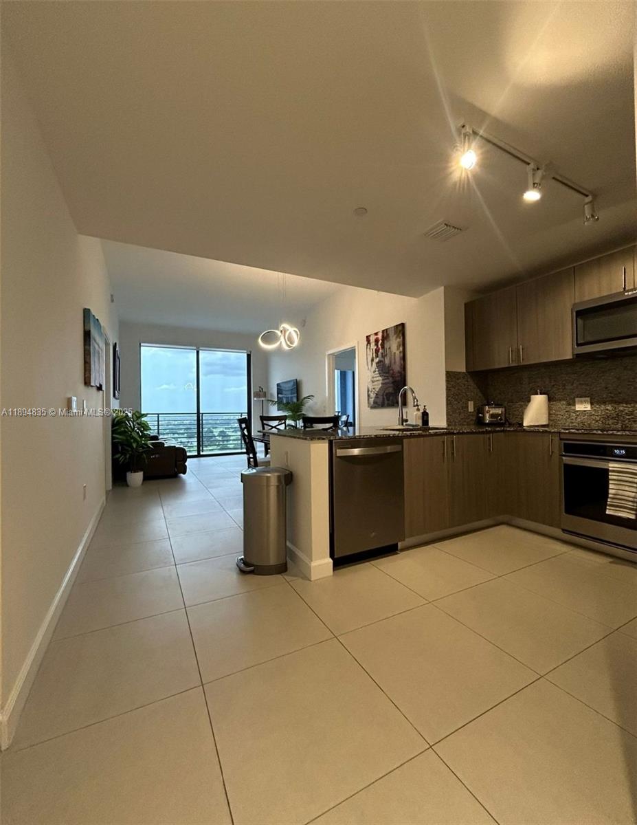 5350 NW 84th Ave #1818 Doral, FL 33166