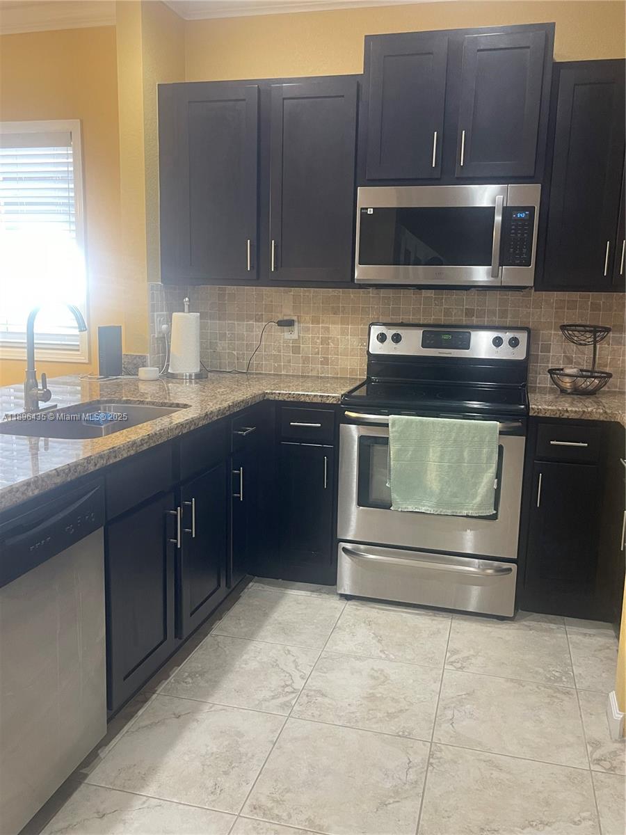 346 NE 47th Pl