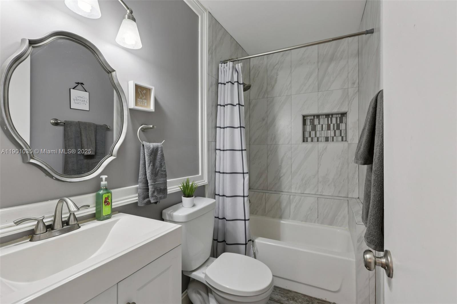 4702 Satinwood Trl Coconut Creek, FL 33063