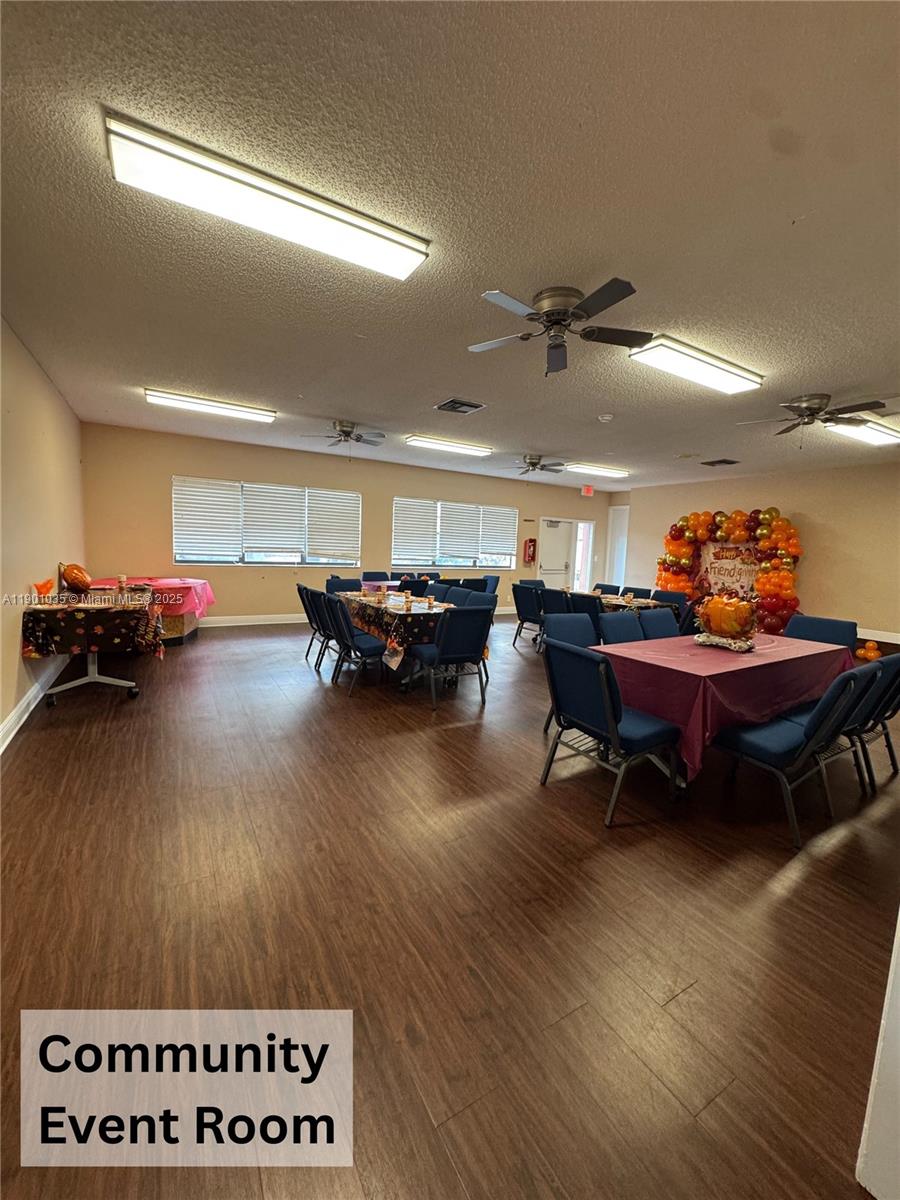 4702 Satinwood Trl Coconut Creek, FL 33063