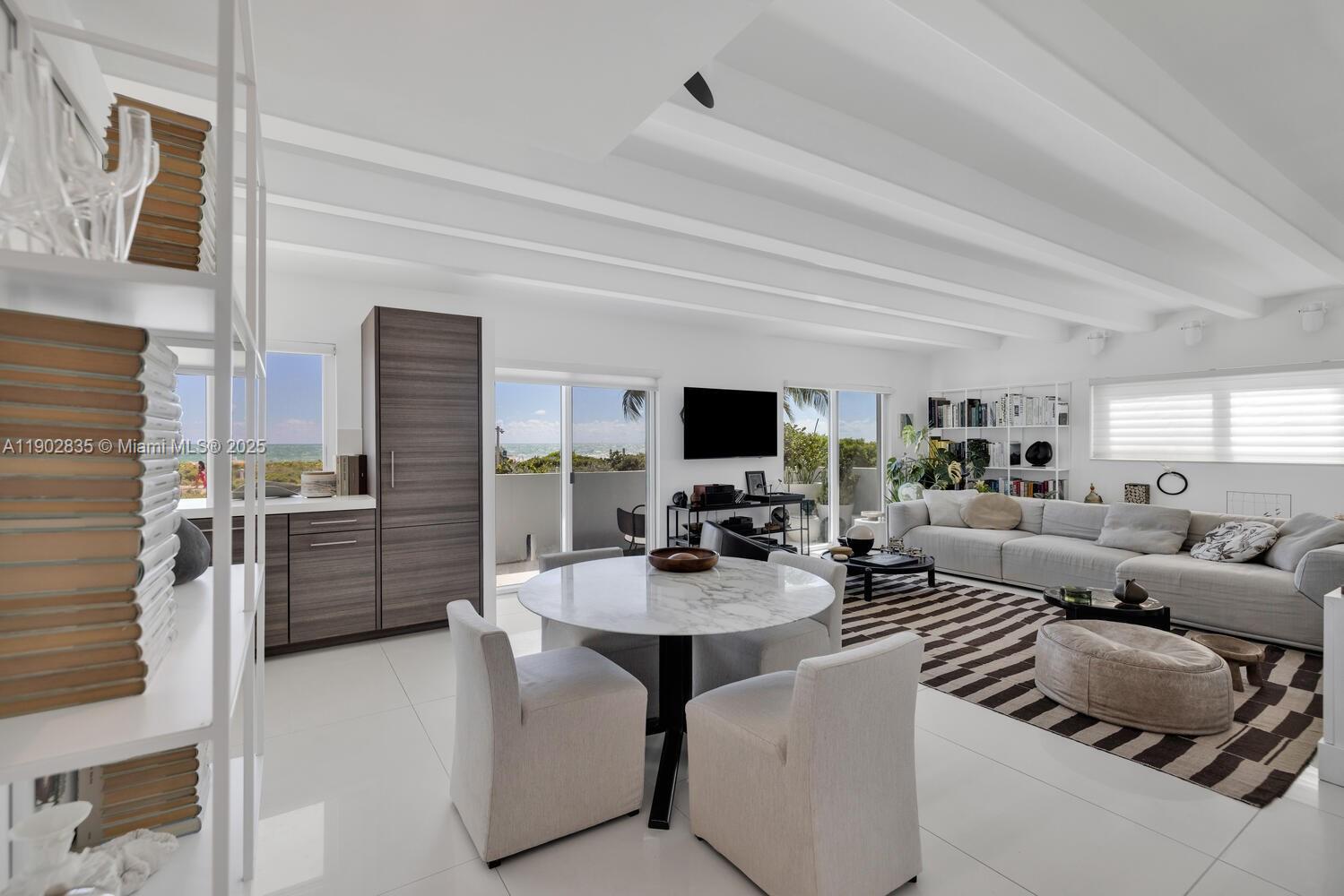 325 Ocean Dr #210 Miami Beach, FL 33139