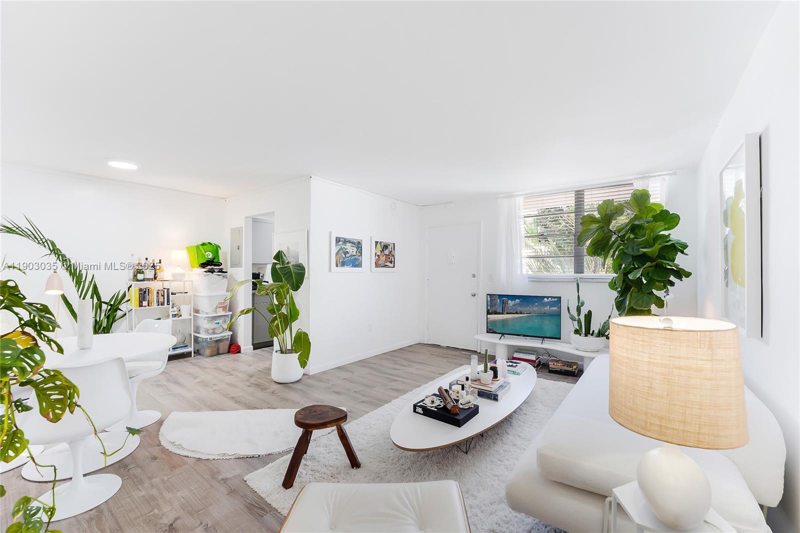 301 Jefferson Ave #2D