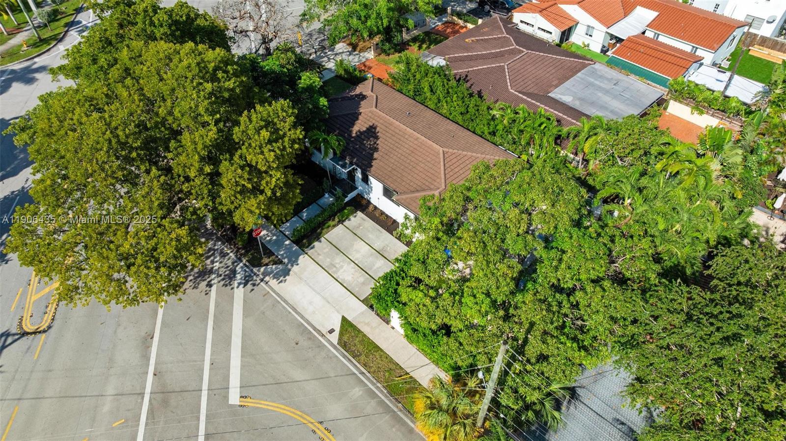 375 SW 32nd Rd Miami, FL 33129