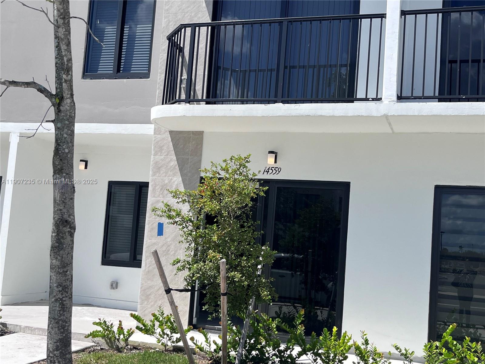 14559 SW 261st St #14559