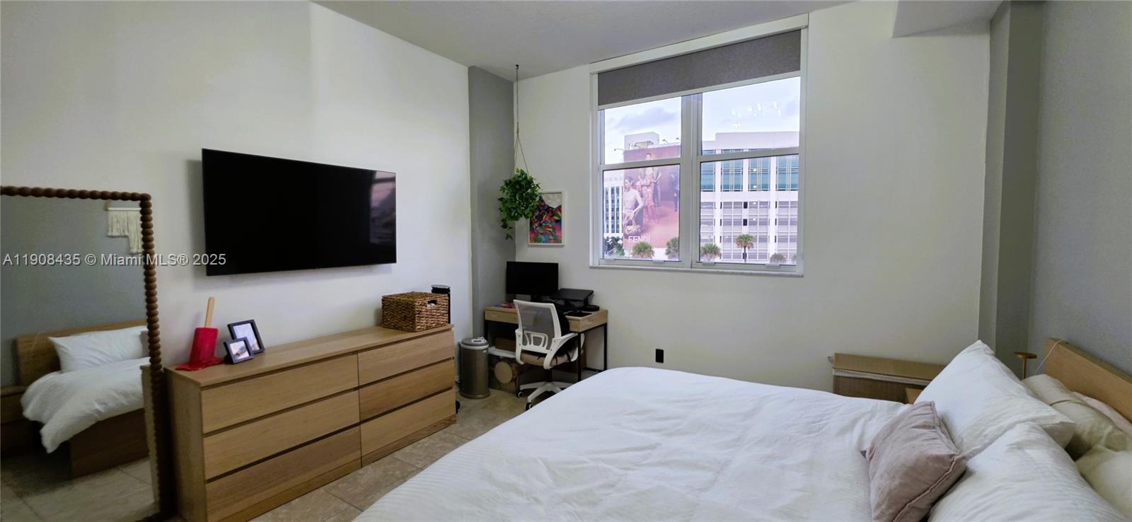 1350 NW 8th Ct #A1-6 Miami, FL 33136