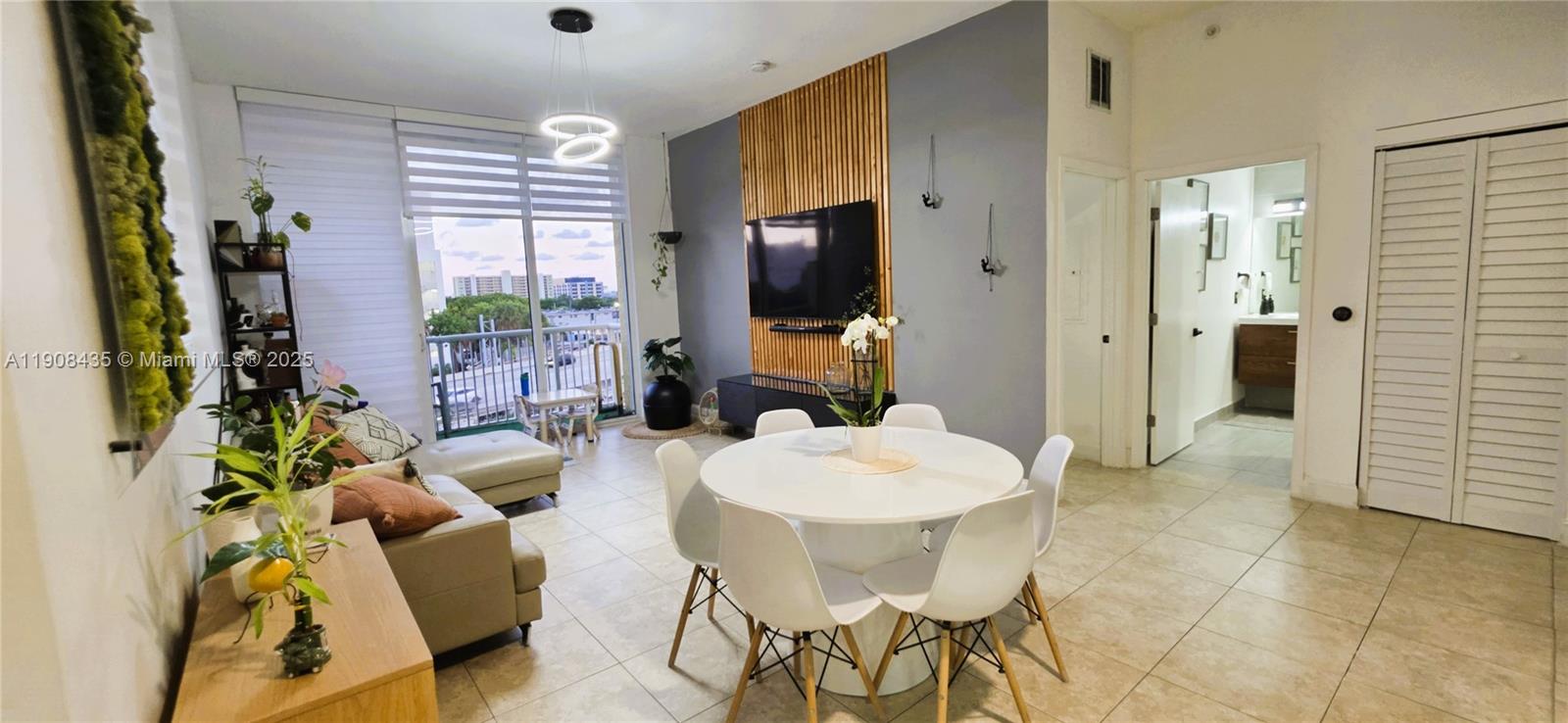 1350 NW 8th Ct #A1-6 Miami, FL 33136