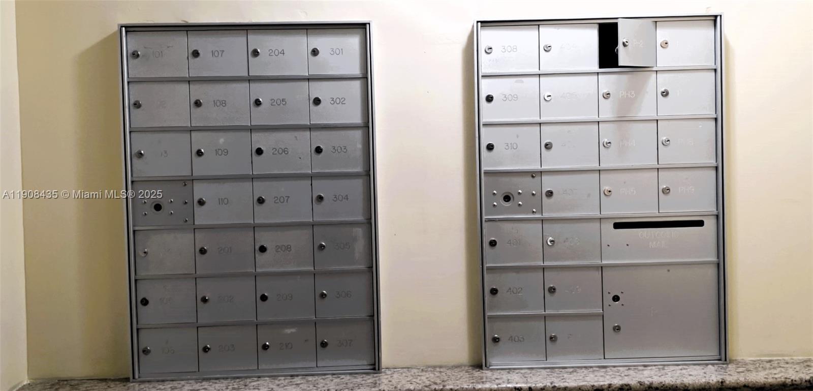 1350 NW 8th Ct #A1-6 Miami, FL 33136