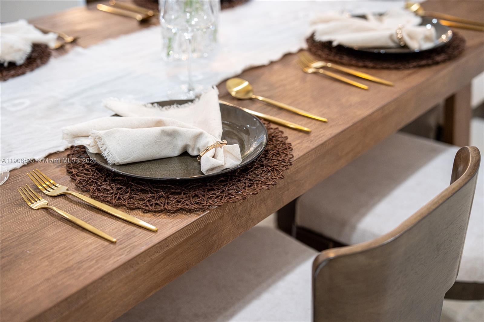 1244 SW 14th St Miami, FL 33145