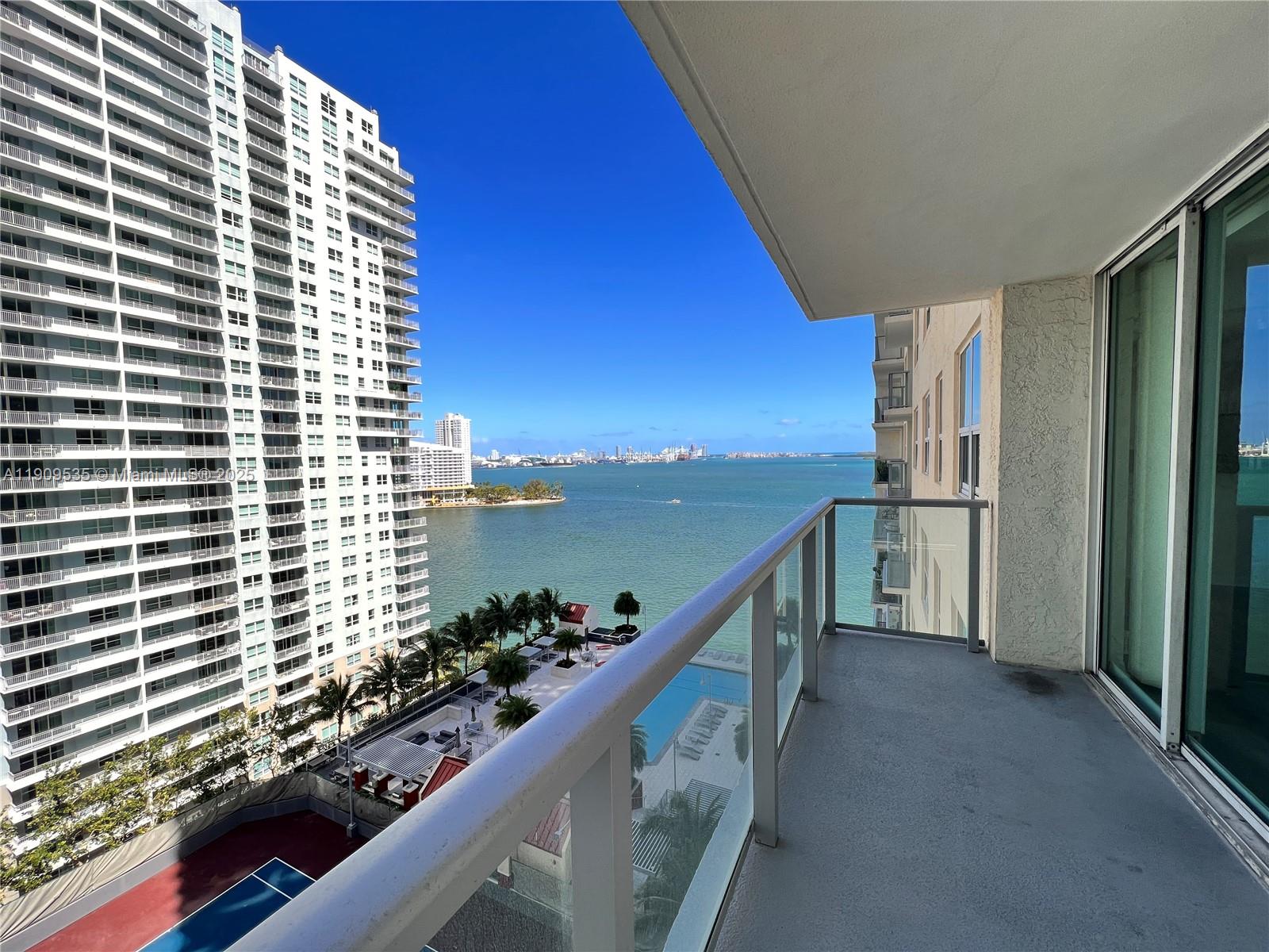 1155 Brickell Bay Dr #1602