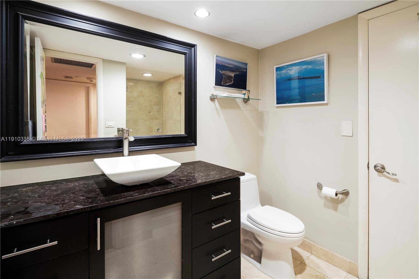 image Towers Of Key Biscayne11