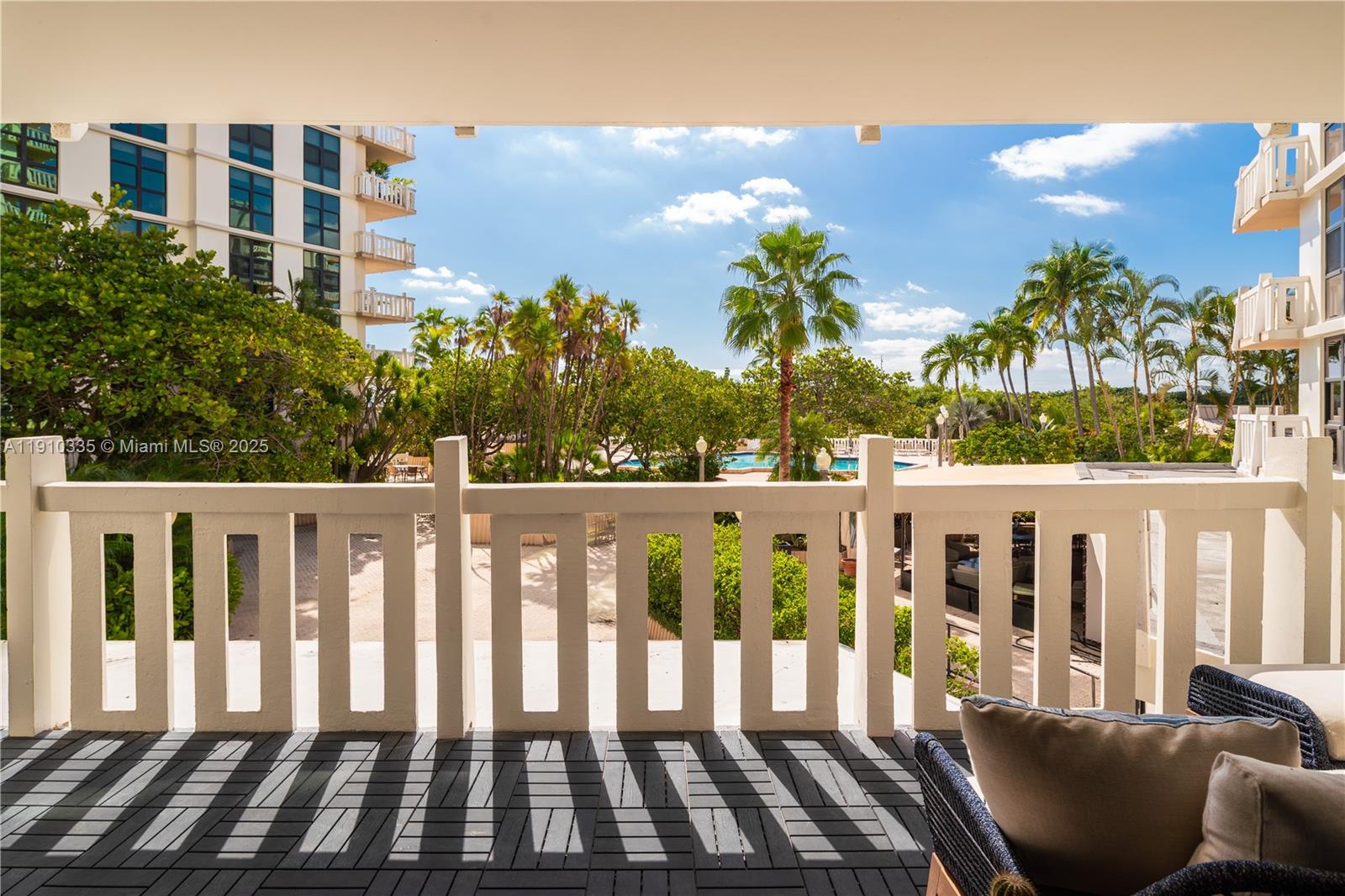 image Towers Of Key Biscayne15