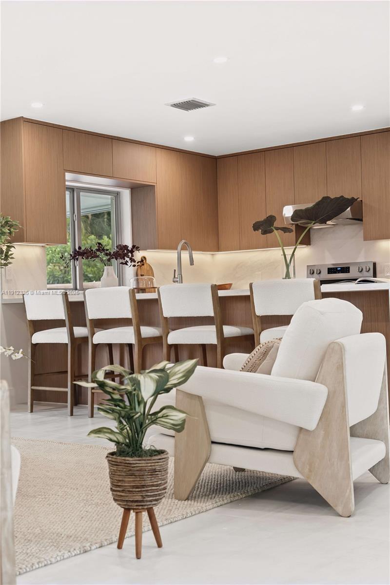 6320 SW 62nd Ter South Miami, FL 33143