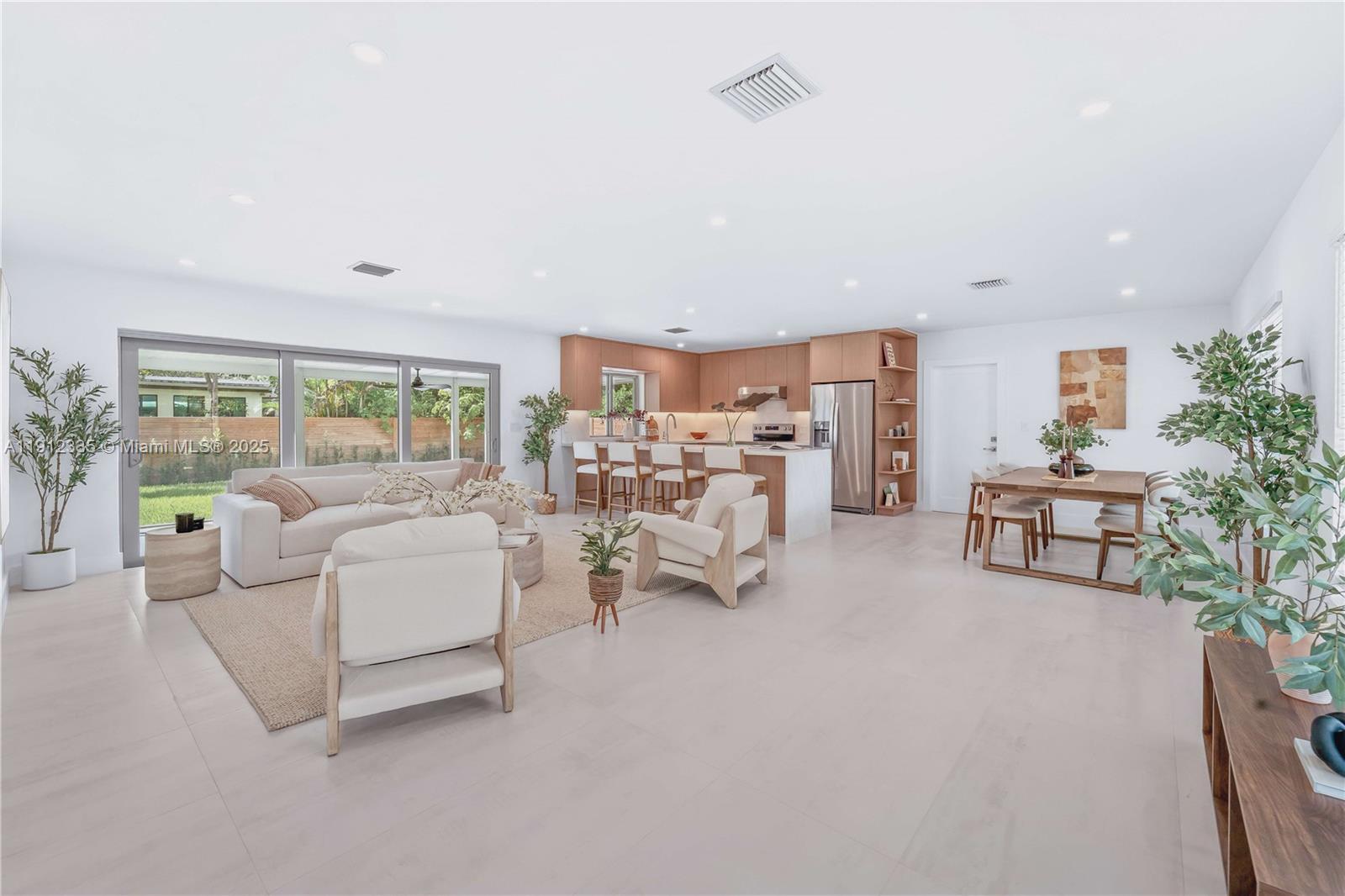 6320 SW 62nd Ter South Miami, FL 33143