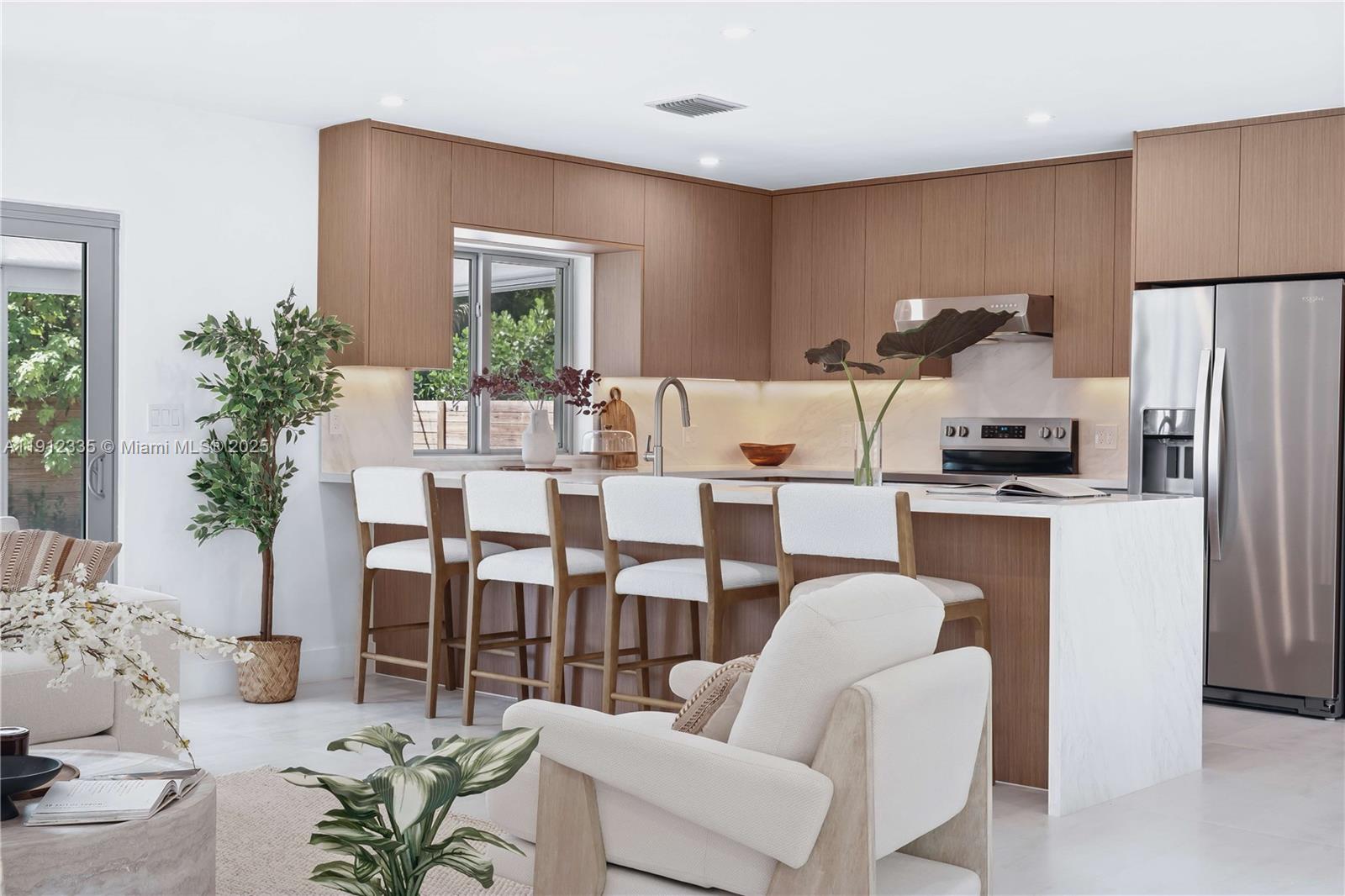 6320 SW 62nd Ter South Miami, FL 33143