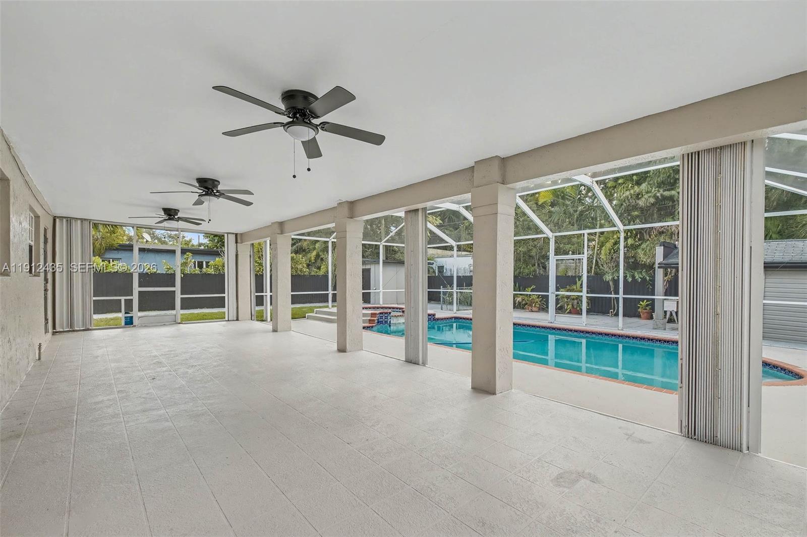 5936 SW 29th St Miami, FL 33155