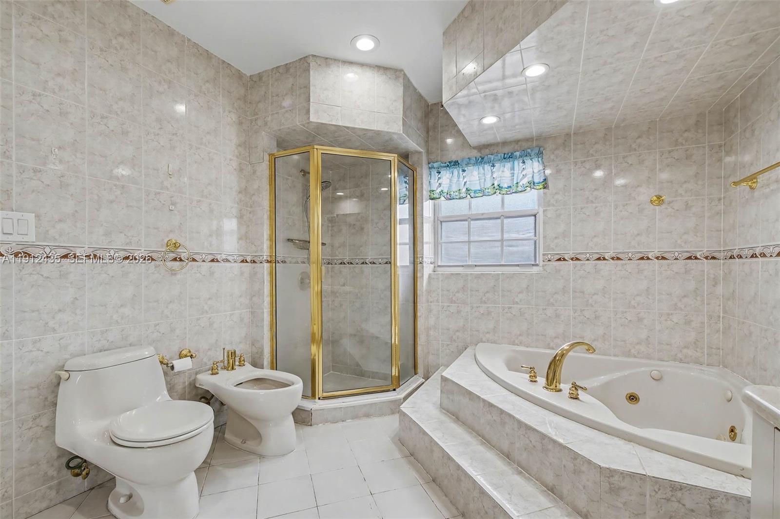 5936 SW 29th St Miami, FL 33155