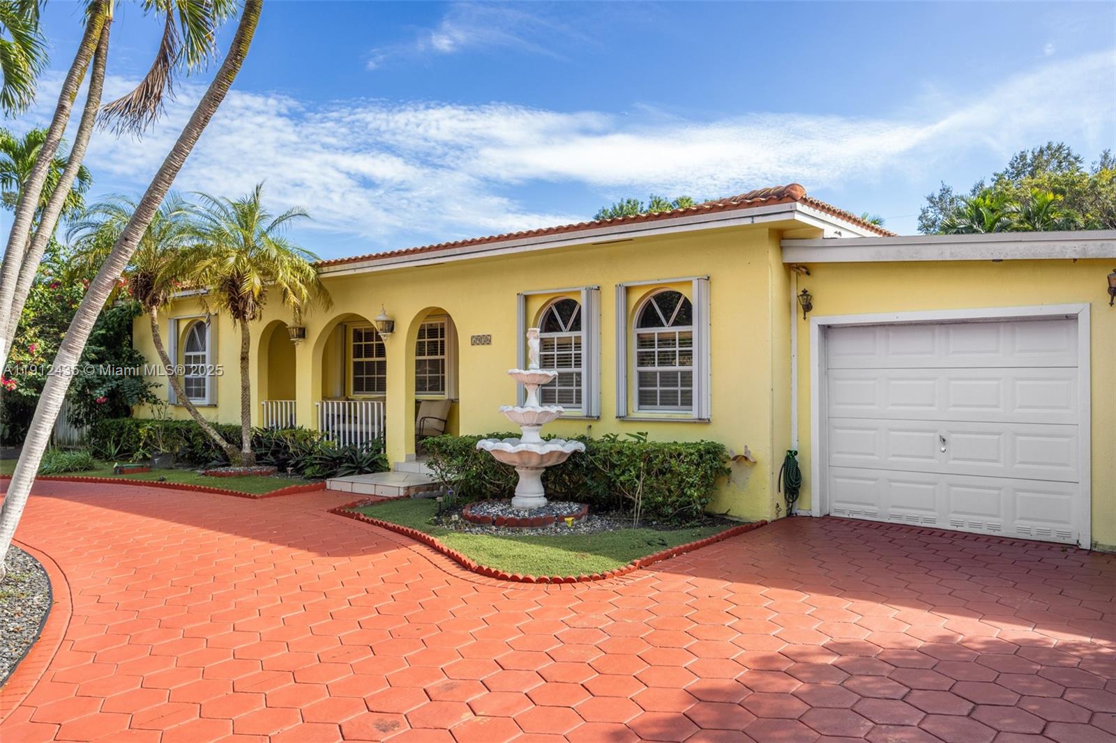 5936 SW 29th St Miami, FL 33155