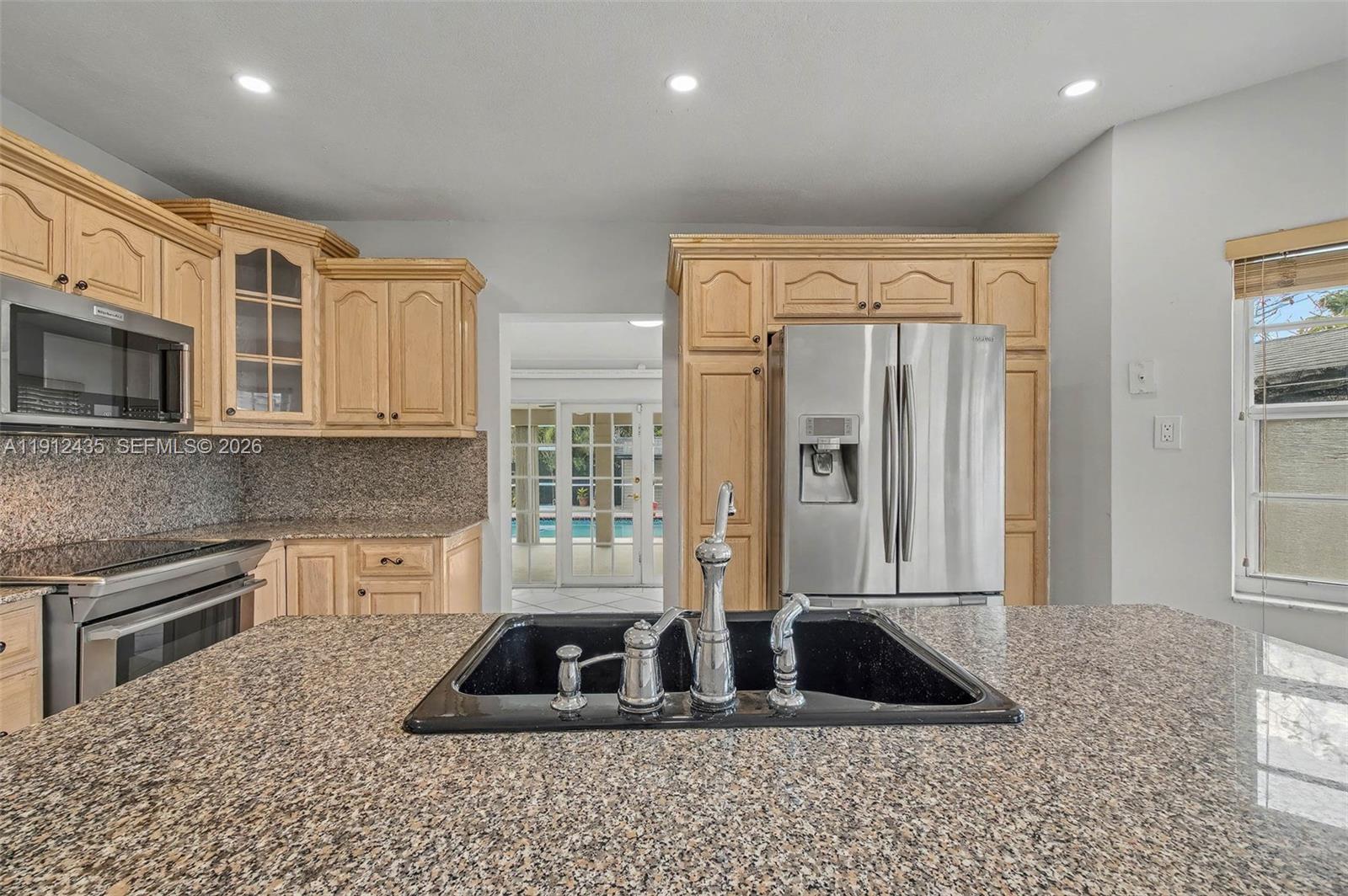 5936 SW 29th St Miami, FL 33155