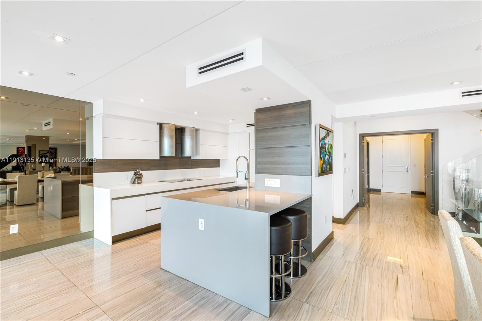 3301 NE 183rd St #3008 Aventura, FL 33160