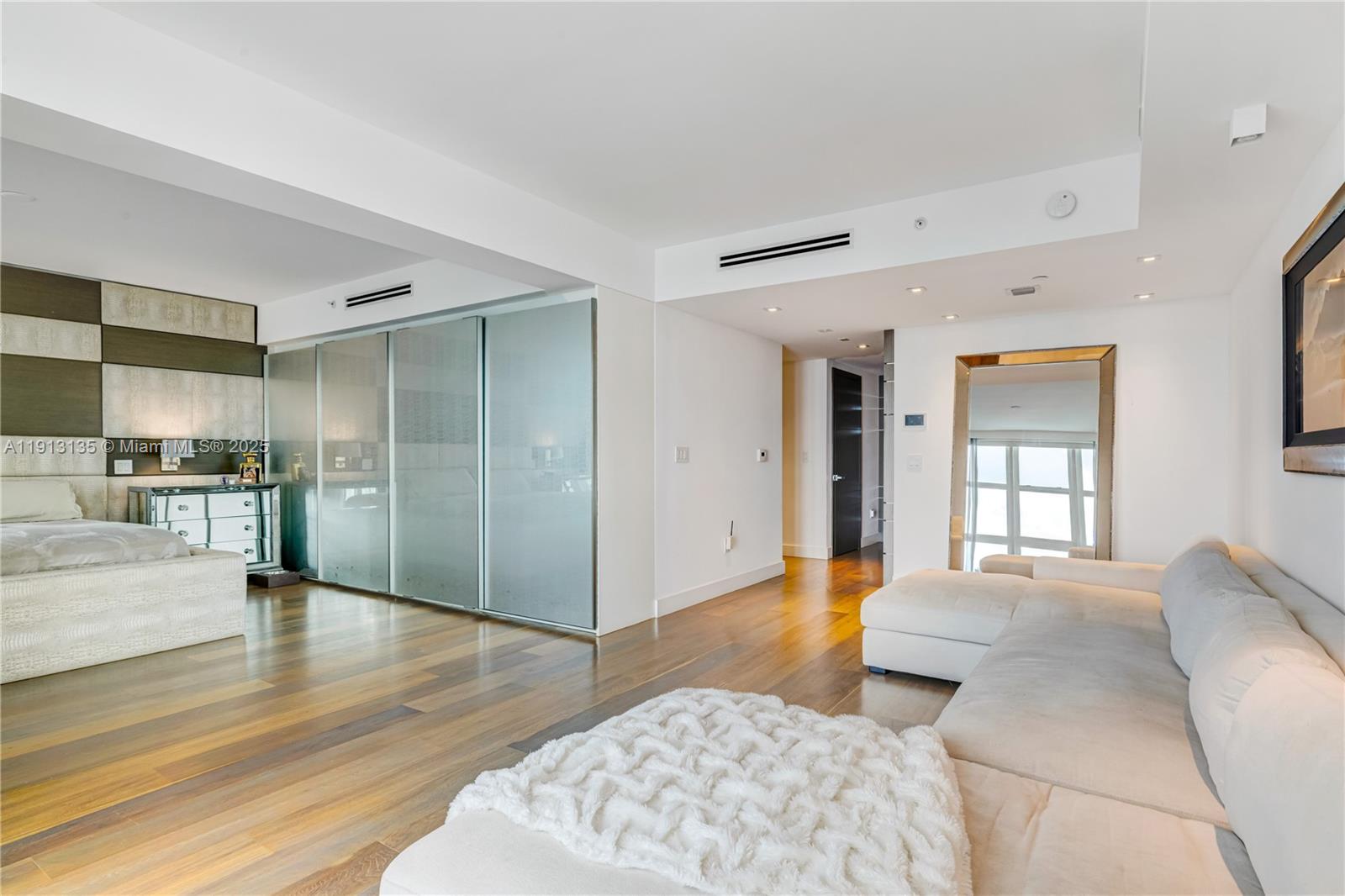 3301 NE 183rd St #3008 Aventura, FL 33160