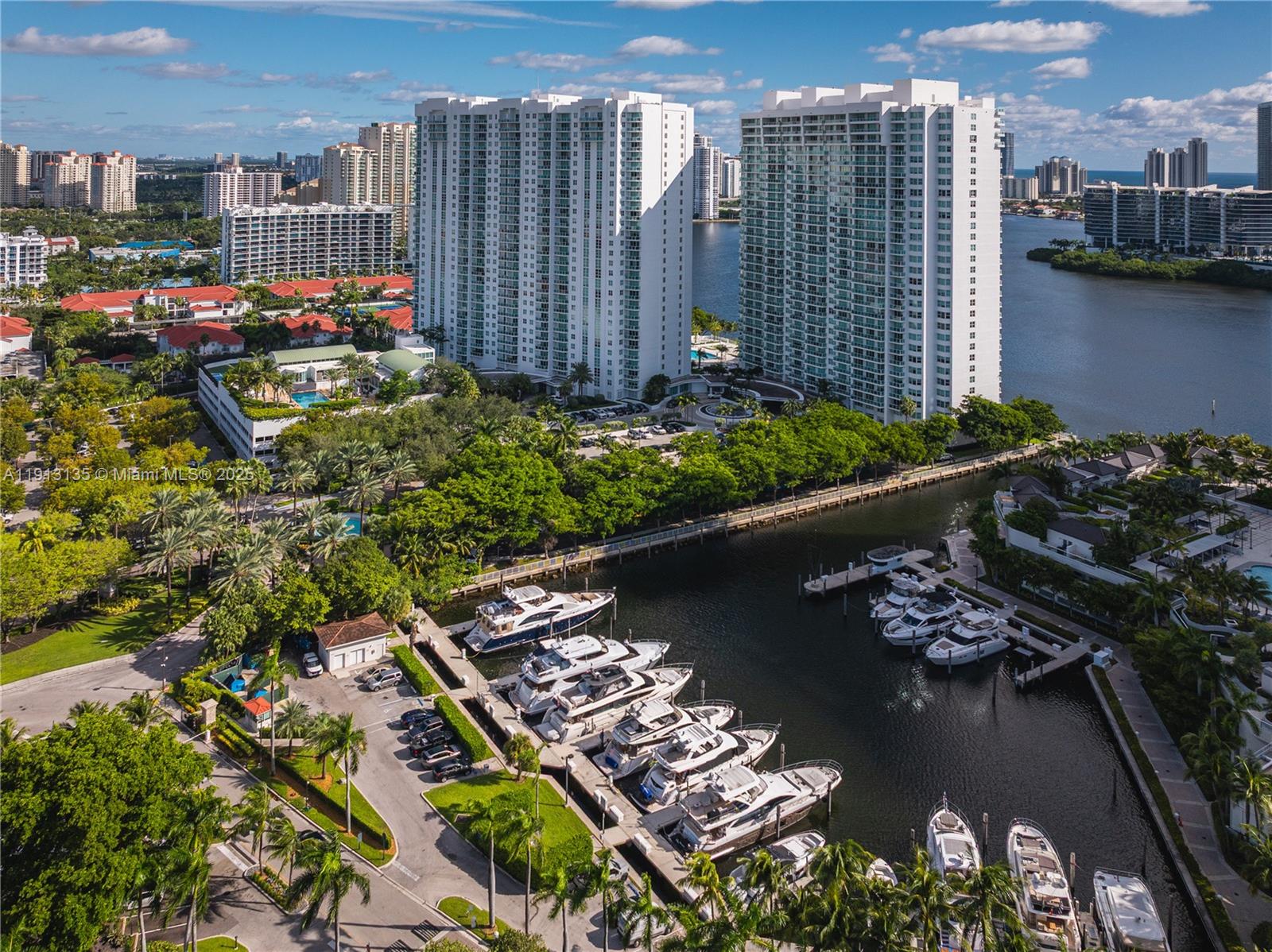 3301 NE 183rd St #3008 Aventura, FL 33160