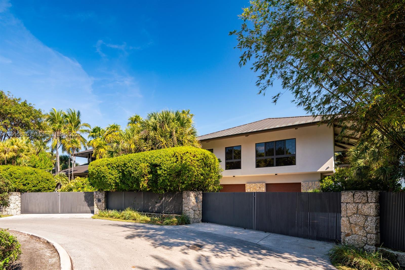 820 San Pedro Ave Coral Gables, FL 33156