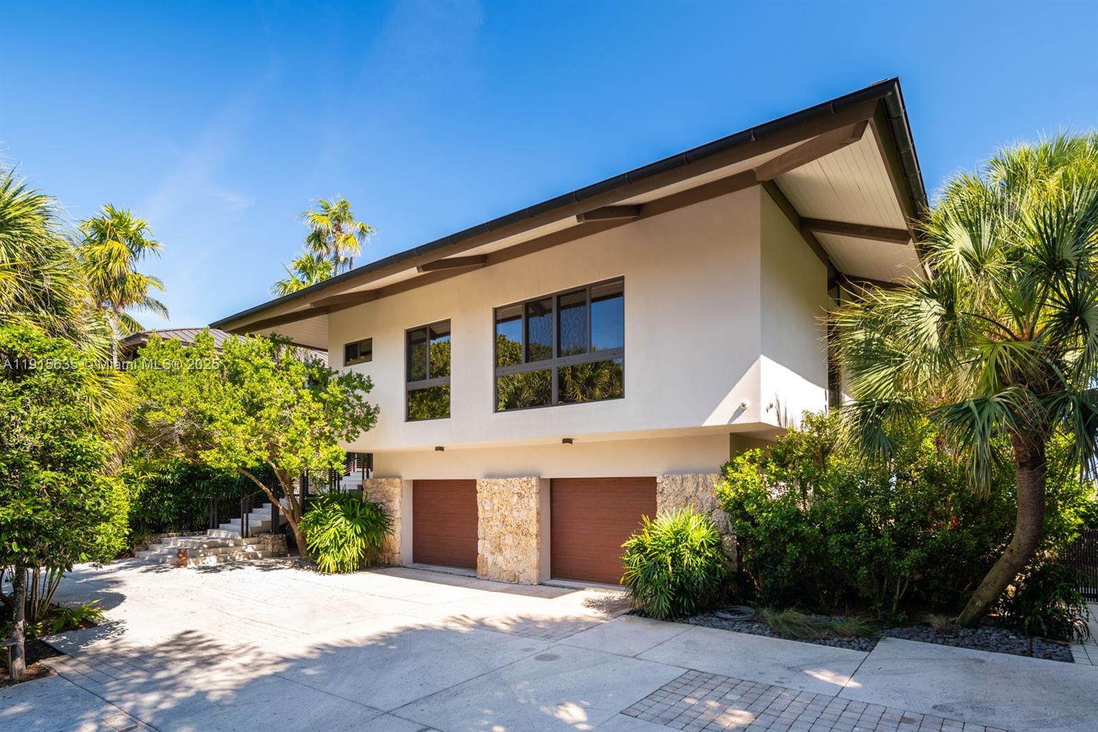 820 San Pedro Ave Coral Gables, FL 33156