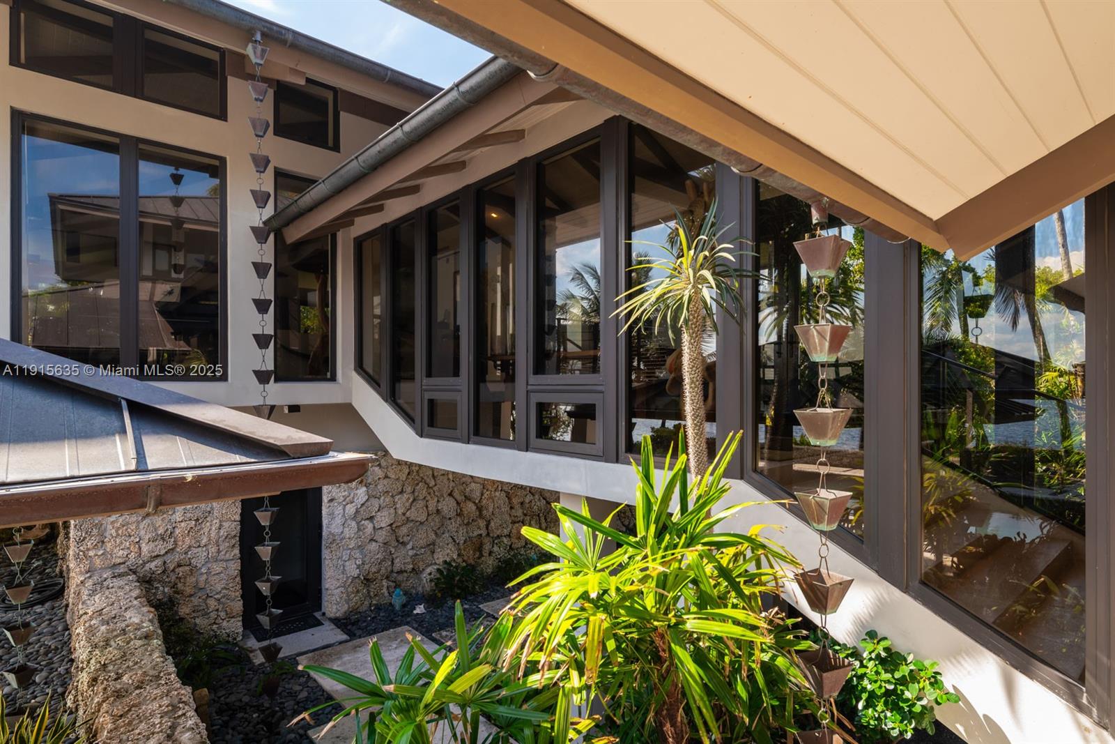 820 San Pedro Ave Coral Gables, FL 33156