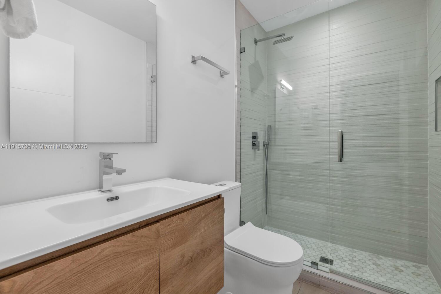 2851 SW 33rd Ct #2851 Miami, FL 33133