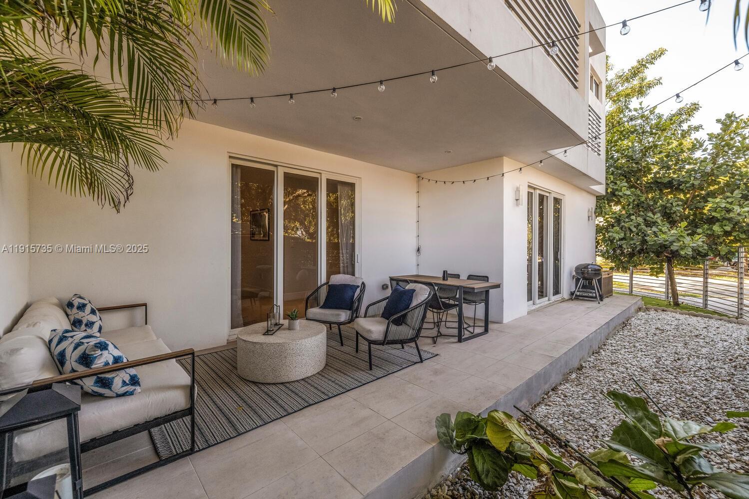 2851 SW 33rd Ct #2851 Miami, FL 33133