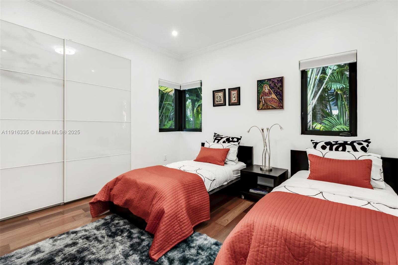 5981 SW 136th St Pinecrest, FL 33156