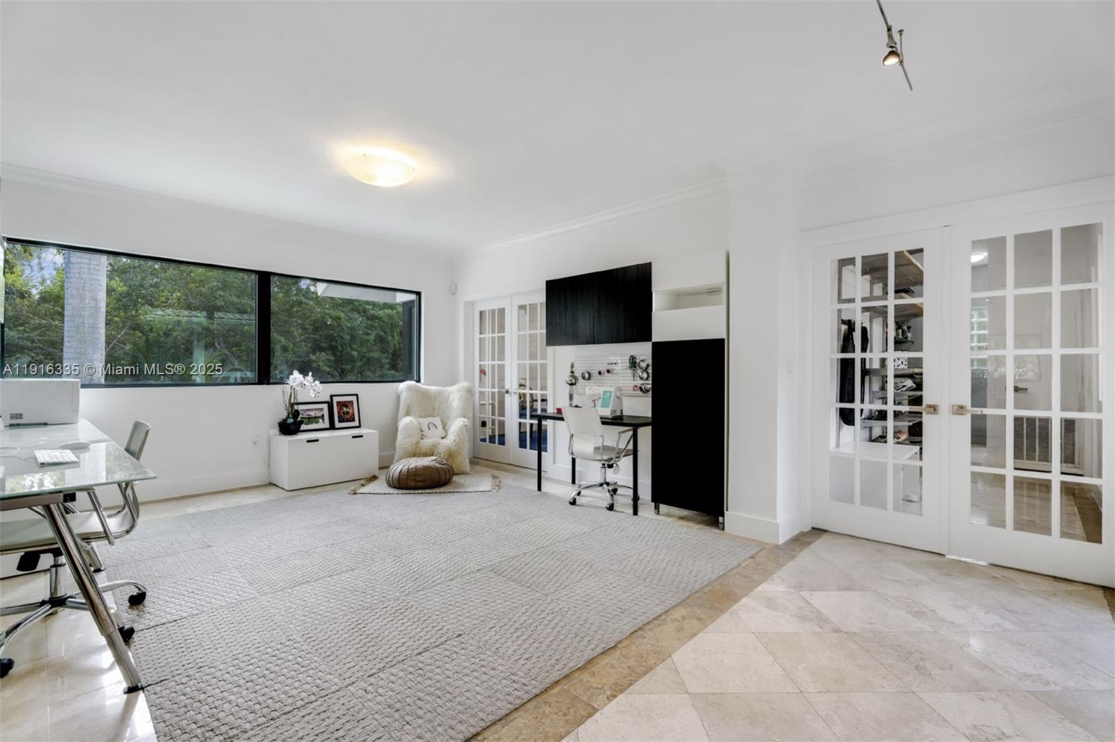 5981 SW 136th St Pinecrest, FL 33156