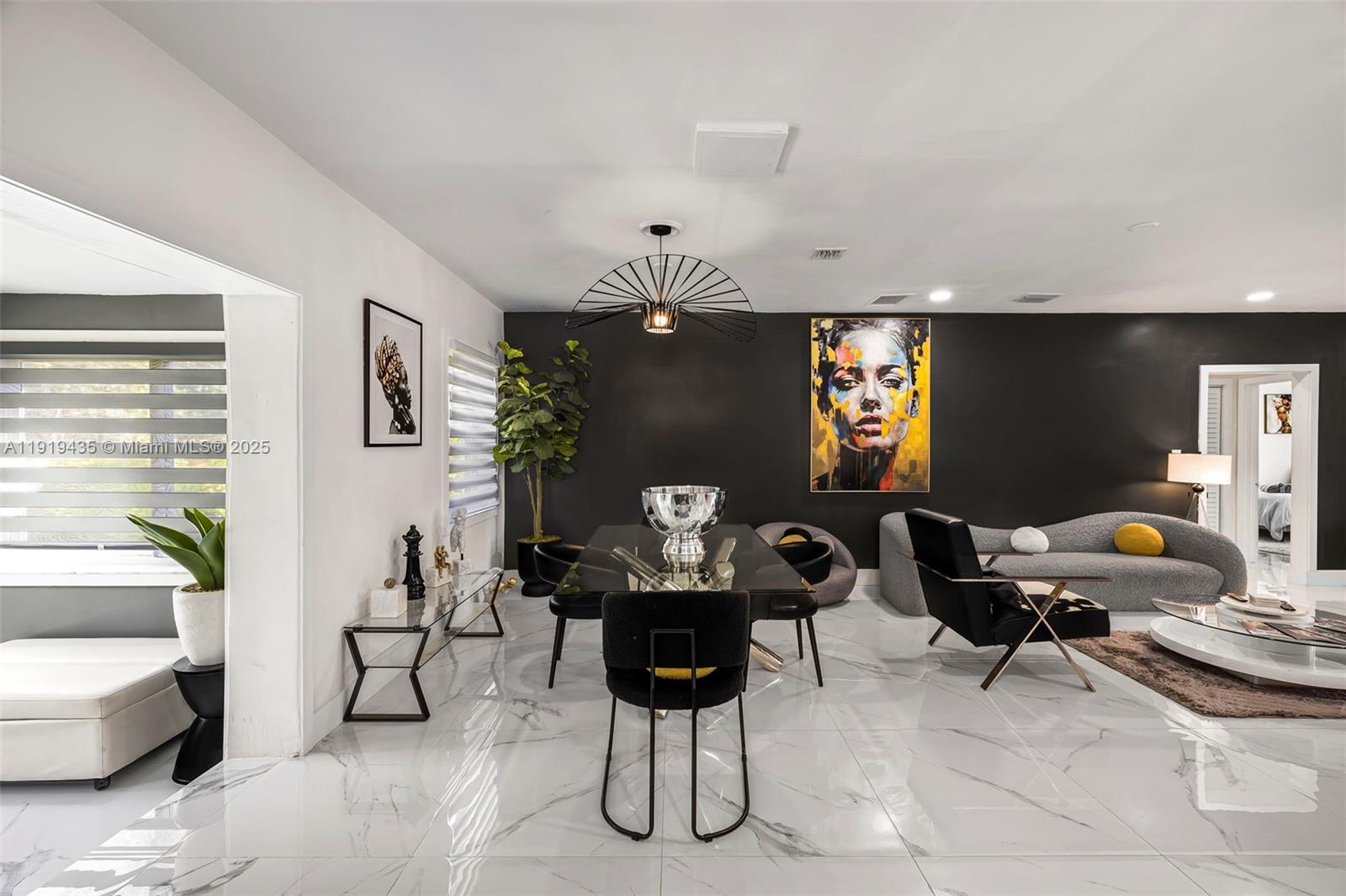 285 NW 45th St Miami, FL 33127