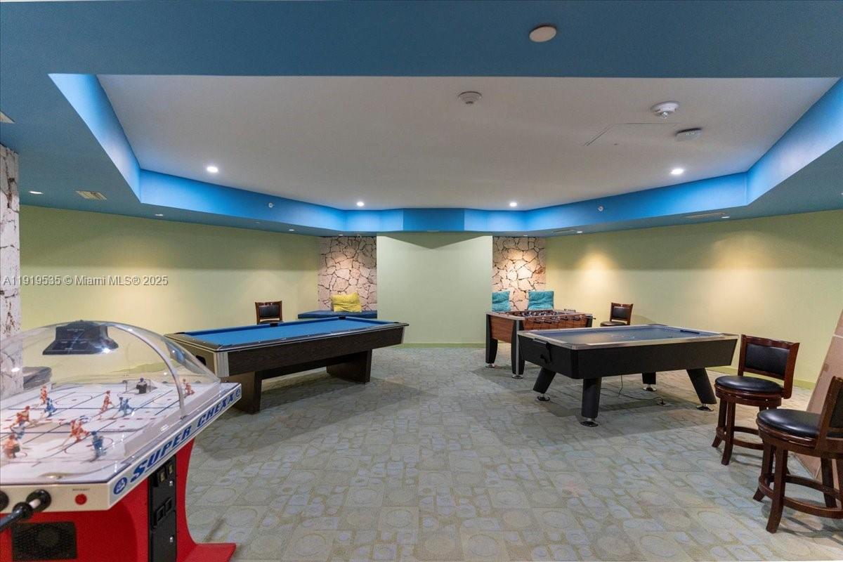 image Towers Of Key Biscayne12