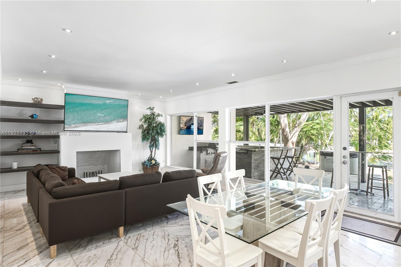 12545 Palm Rd North Miami, FL 33181