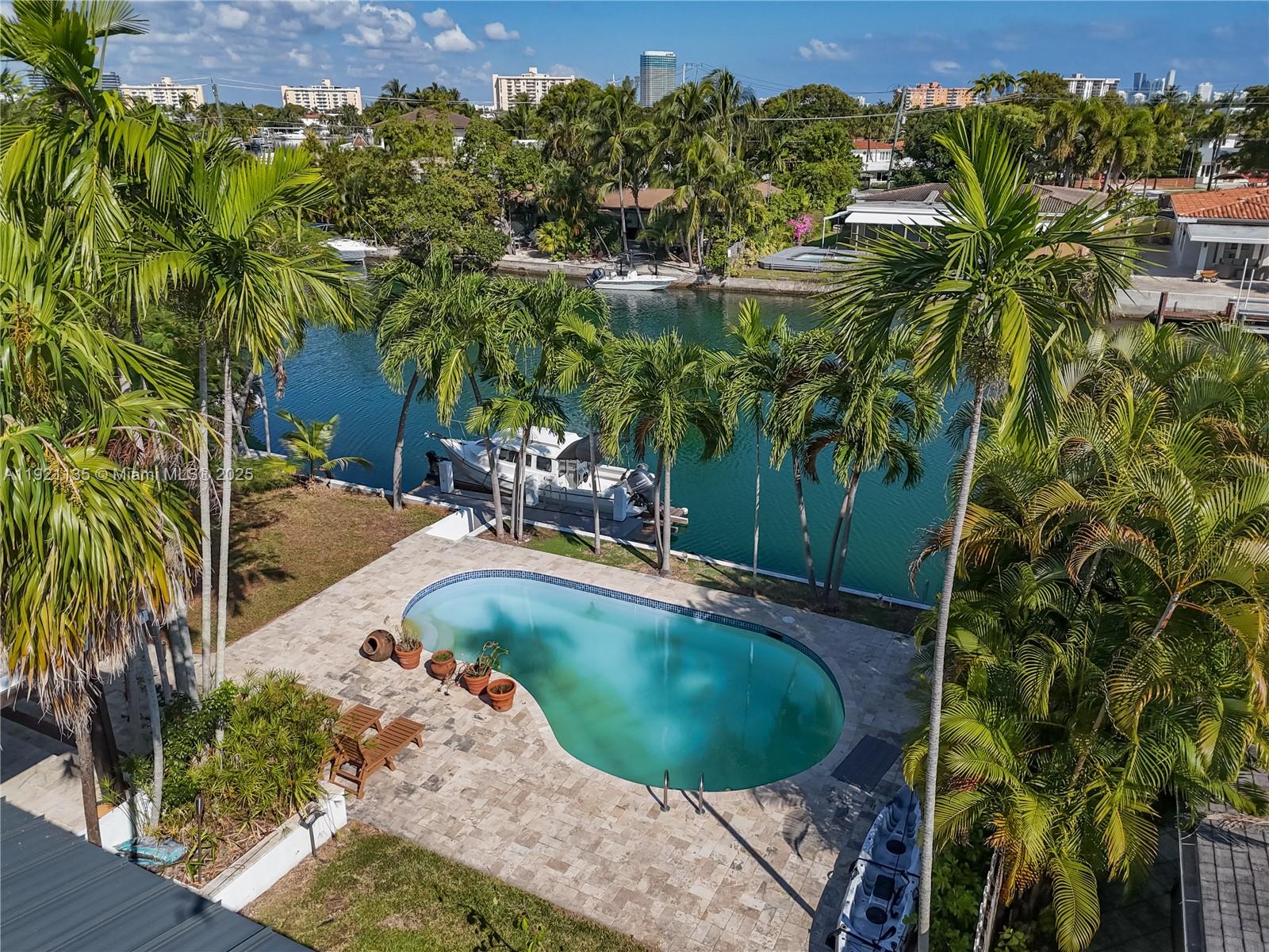 12545 Palm Rd North Miami, FL 33181