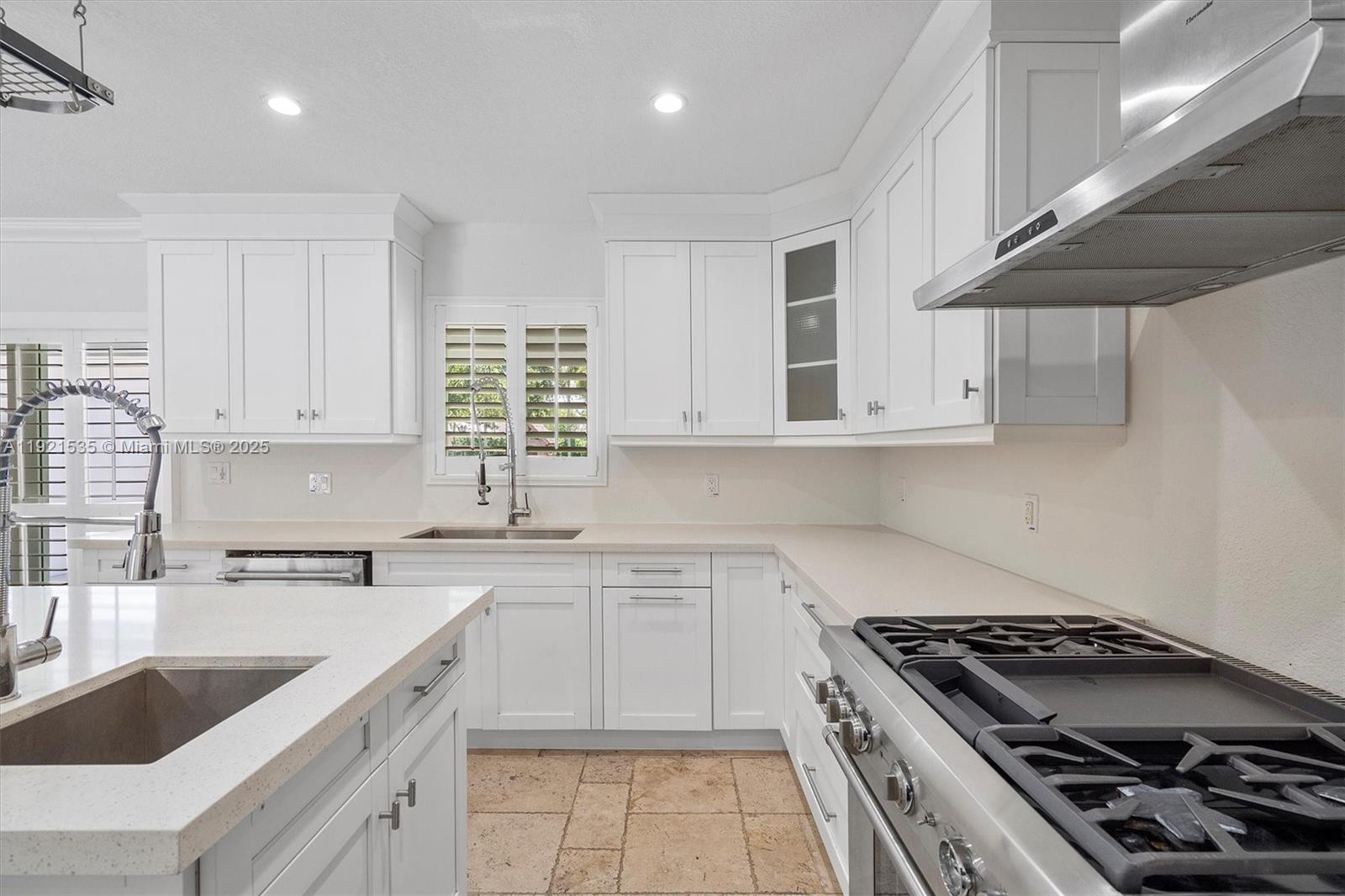 925 NE 92nd St Miami Shores, FL 33138