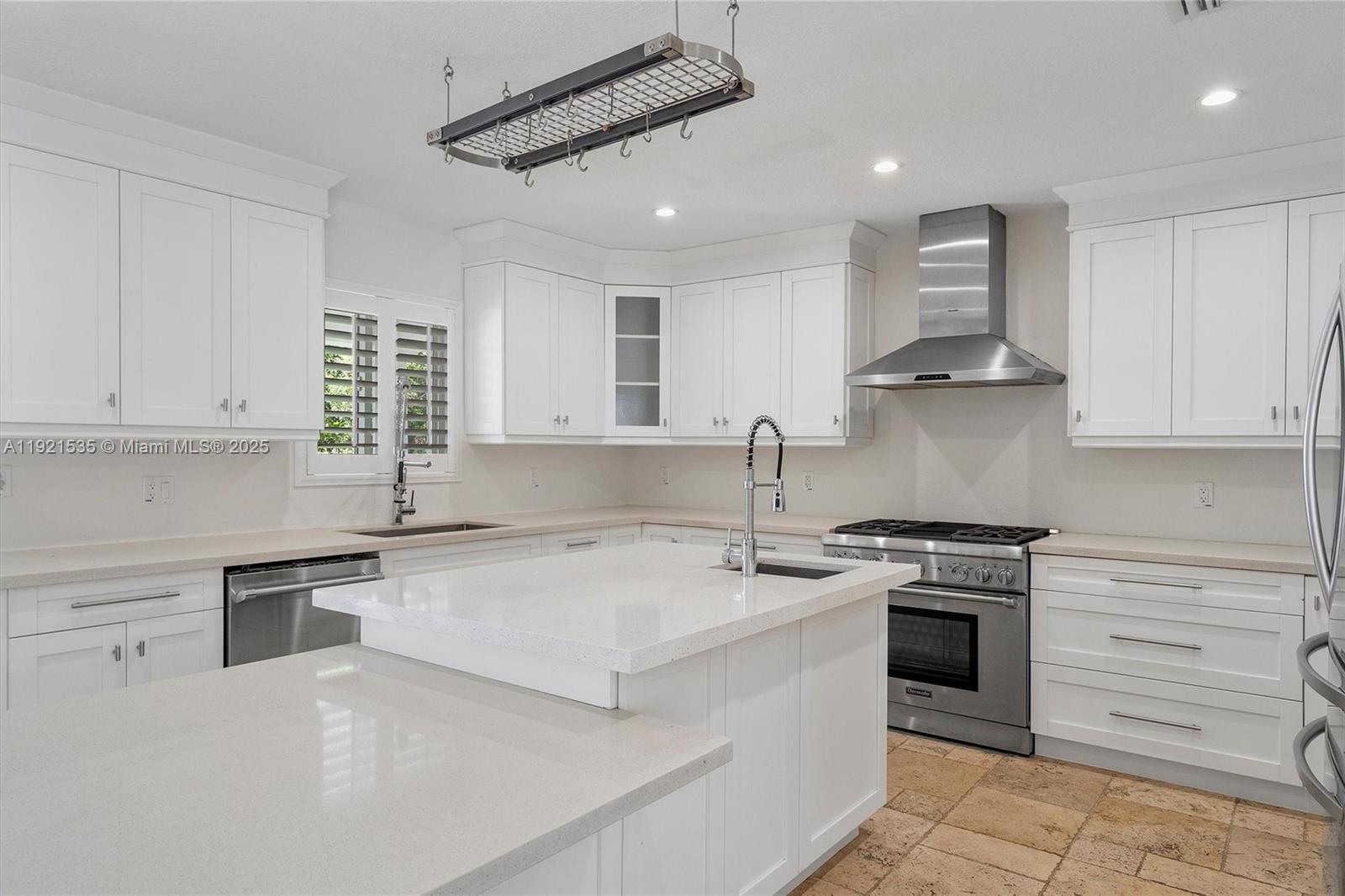 925 NE 92nd St Miami Shores, FL 33138