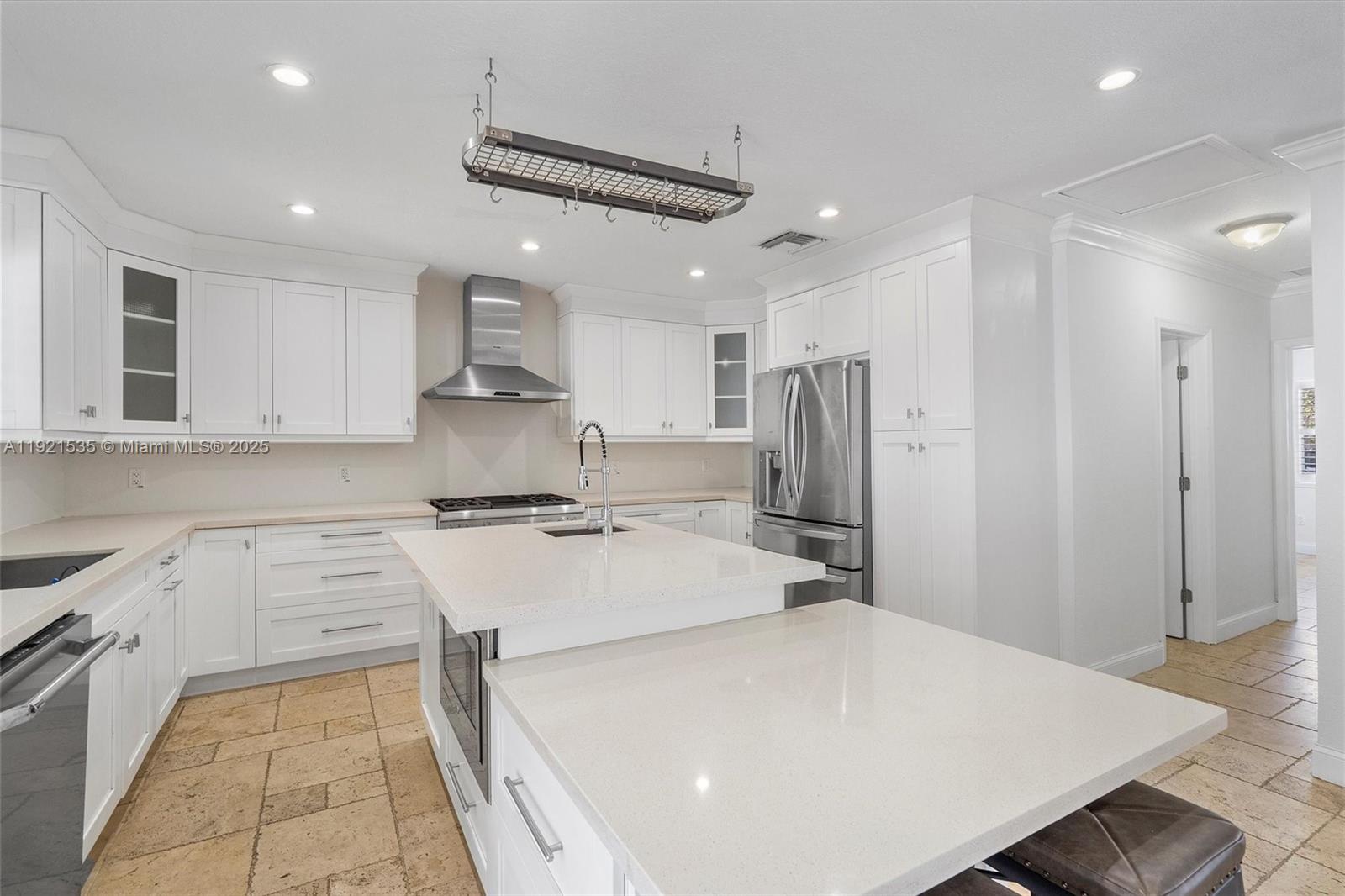 925 NE 92nd St Miami Shores, FL 33138