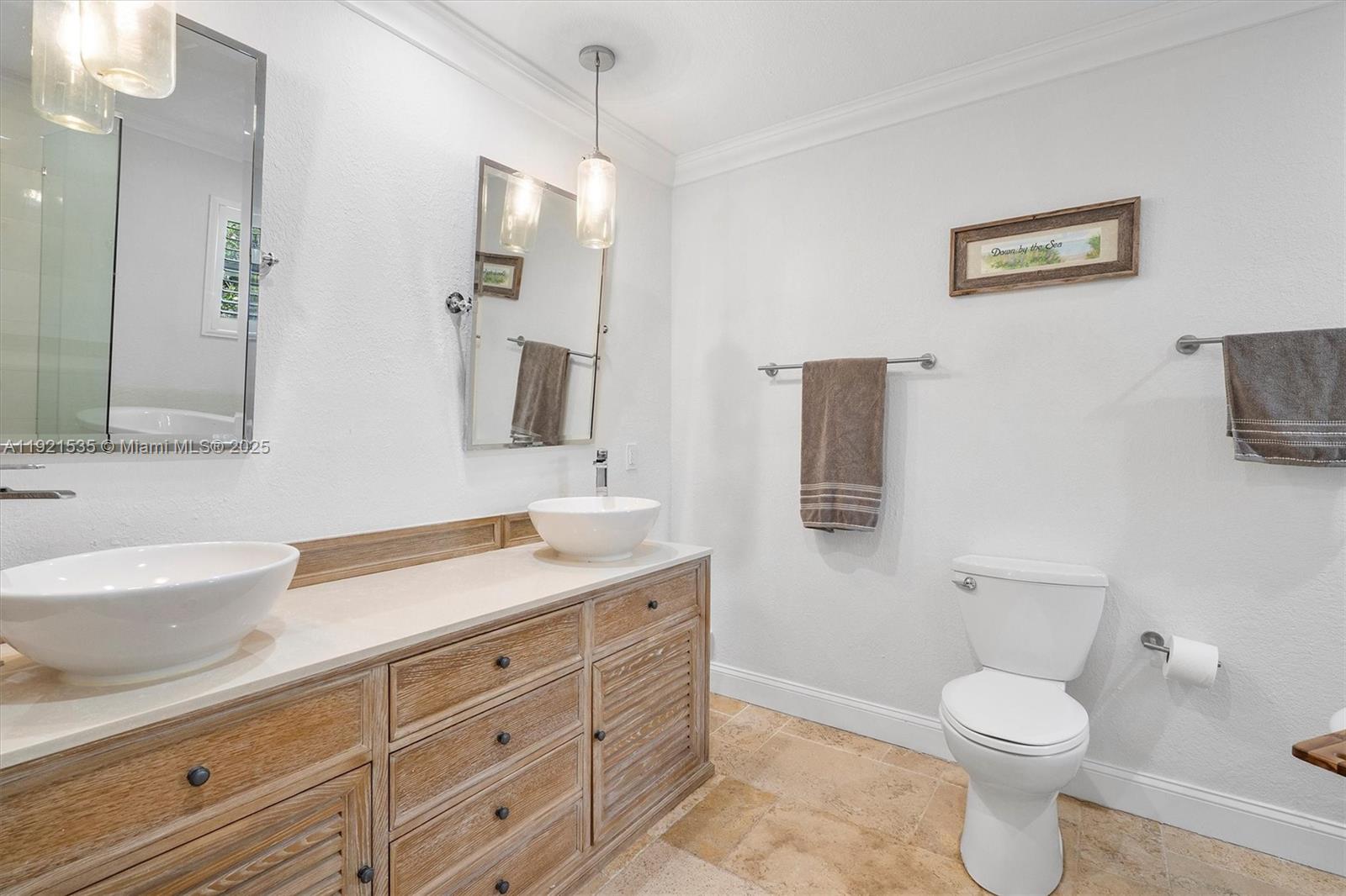 925 NE 92nd St Miami Shores, FL 33138