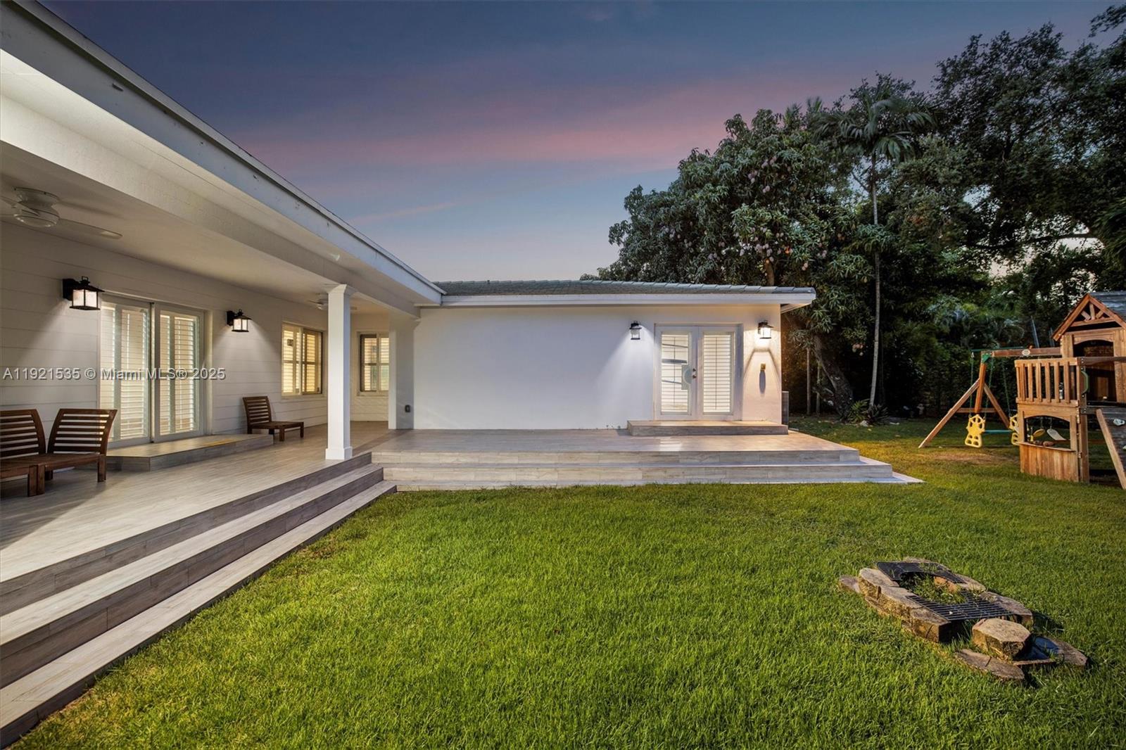 925 NE 92nd St Miami Shores, FL 33138