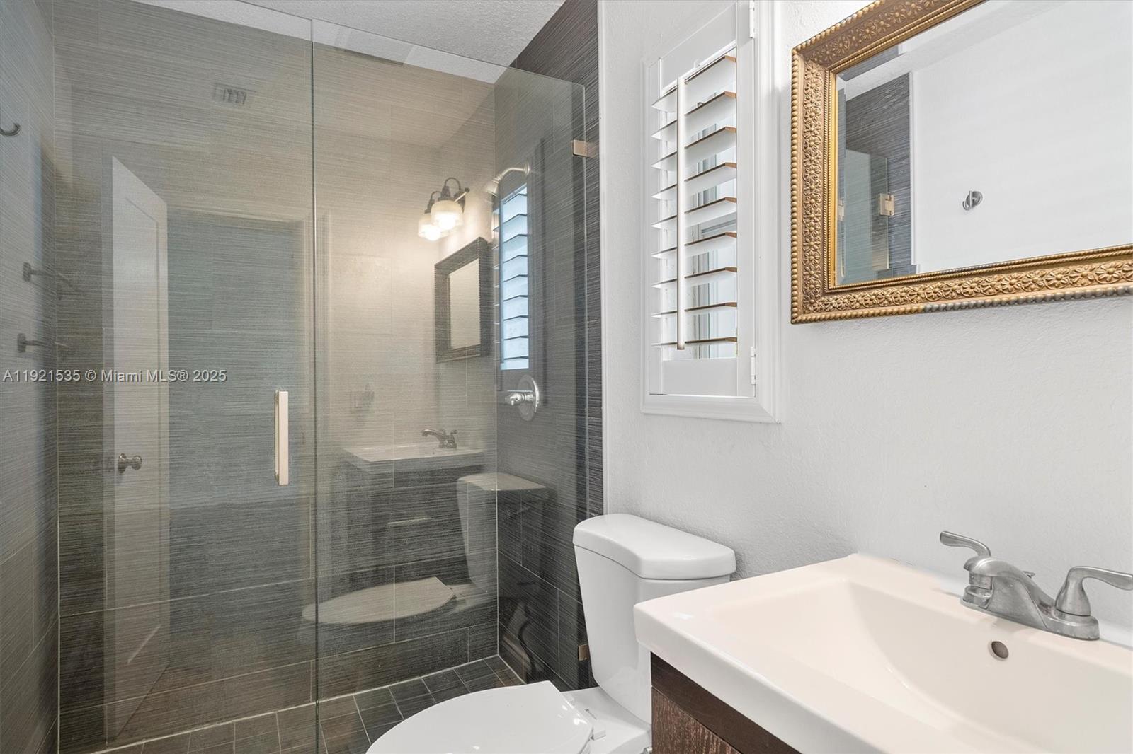 925 NE 92nd St Miami Shores, FL 33138