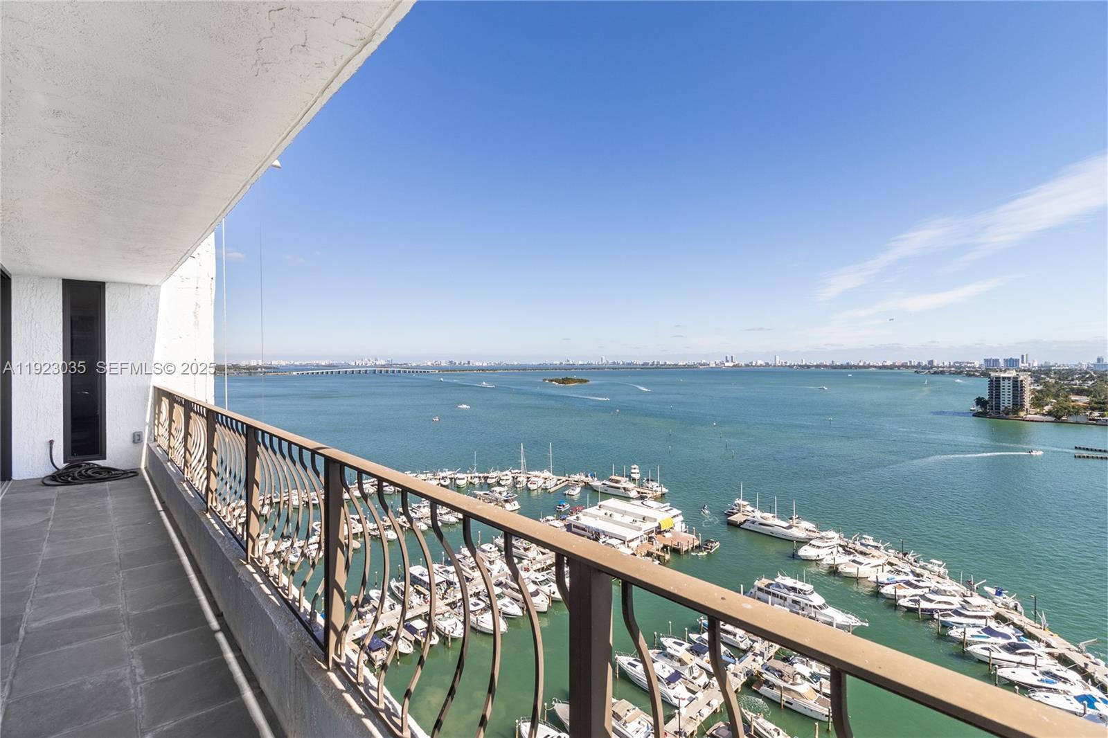 555 NE 15th St #20A Miami, FL 33132