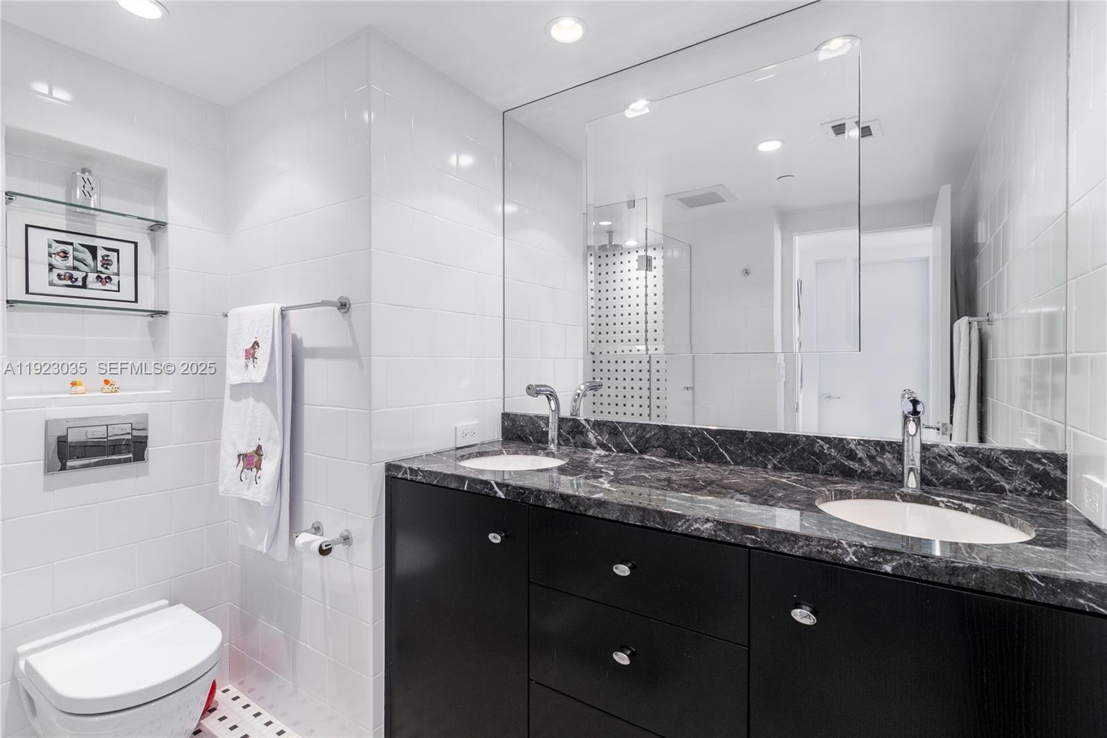 555 NE 15th St #20A Miami, FL 33132