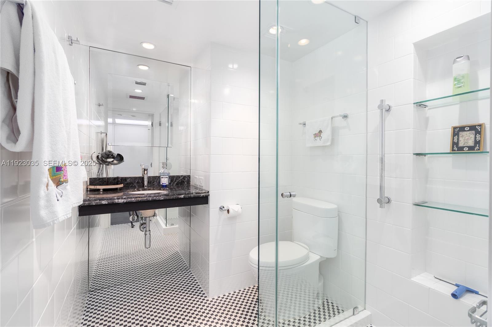 555 NE 15th St #20A Miami, FL 33132