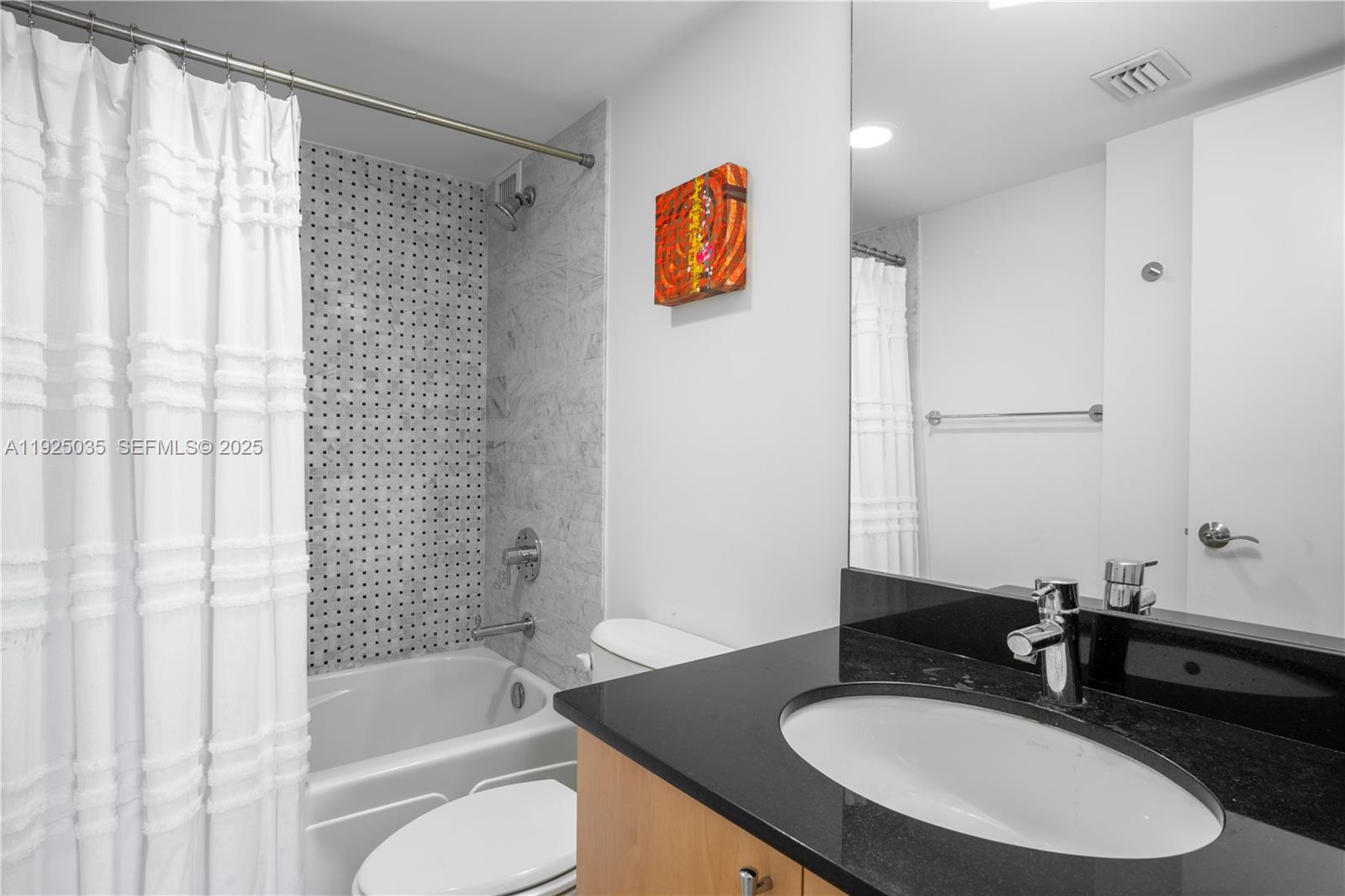 1925 Brickell Ave #D2006 Miami, FL 33129