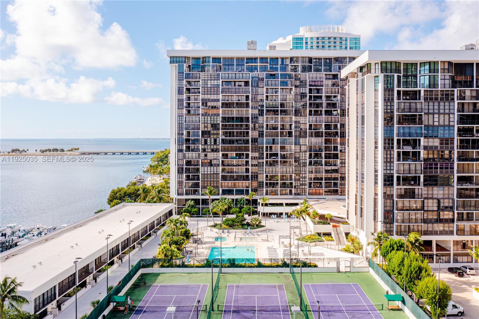 1925 Brickell Ave #D2006 Miami, FL 33129