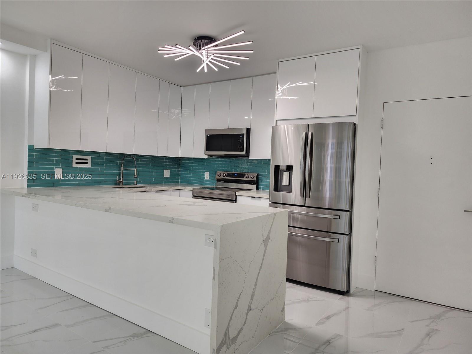 3505 S Ocean Dr #716 Hollywood, FL 33019